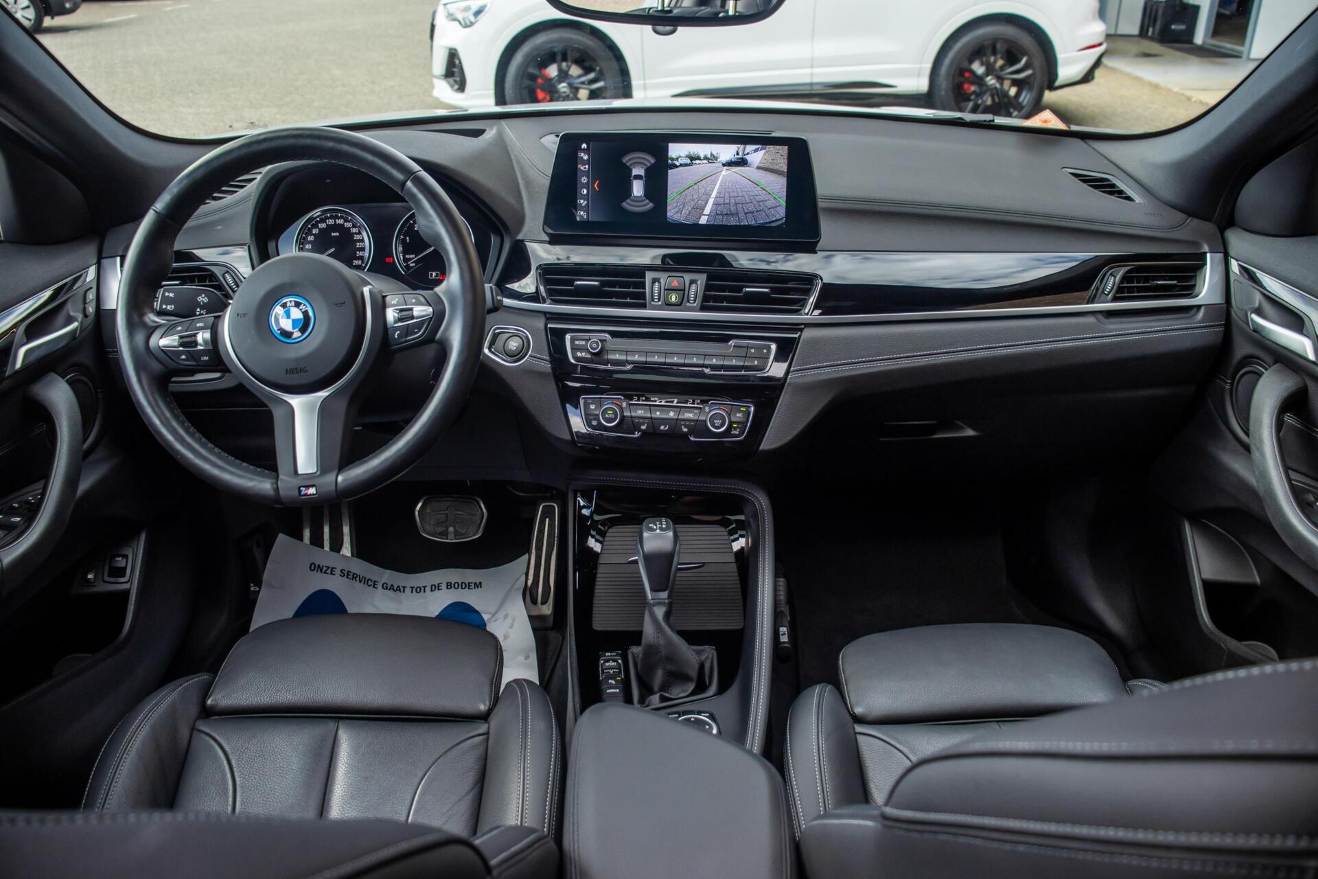 Foto van BMW X2 Xdrive25e