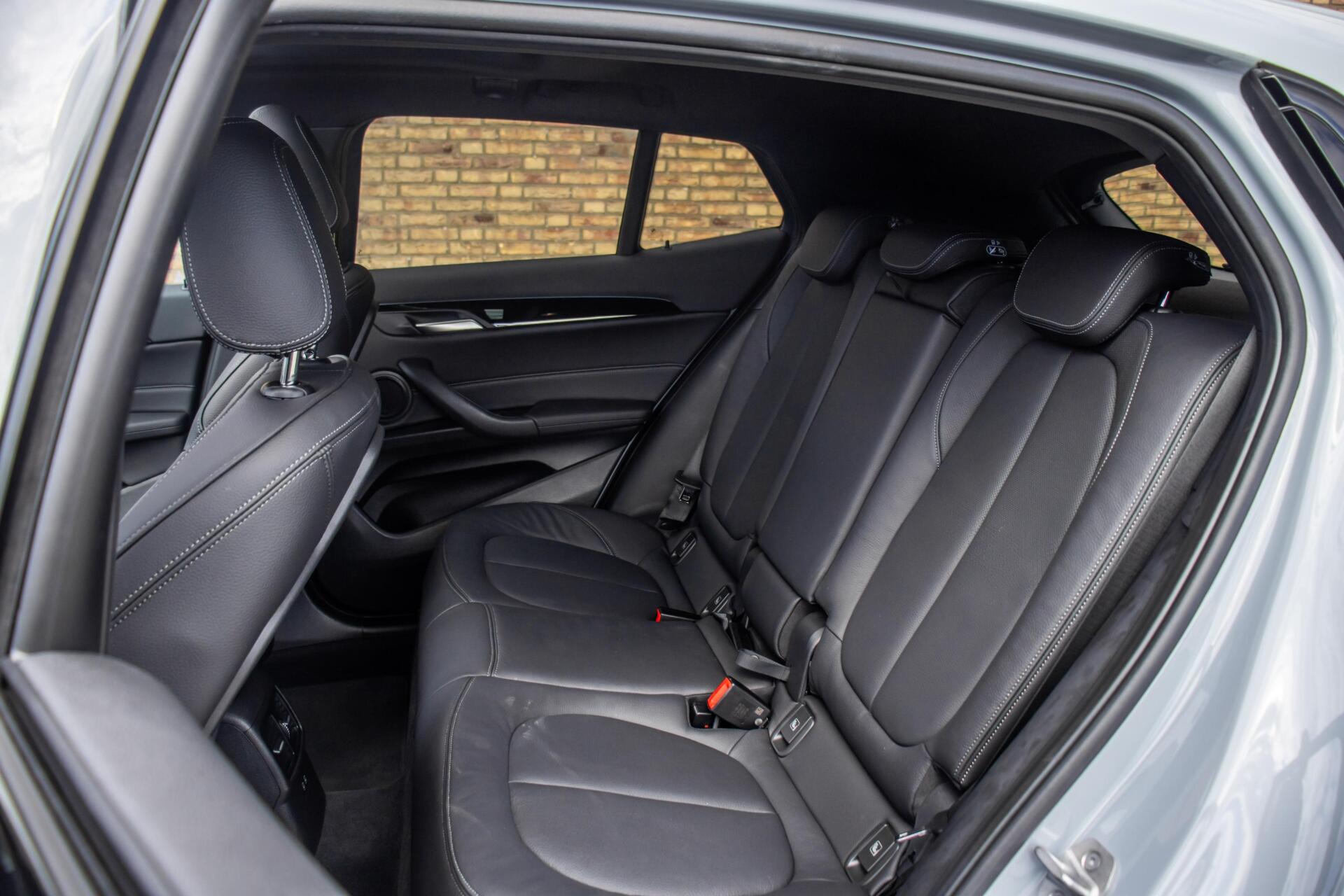 Foto van BMW X2 Xdrive25e