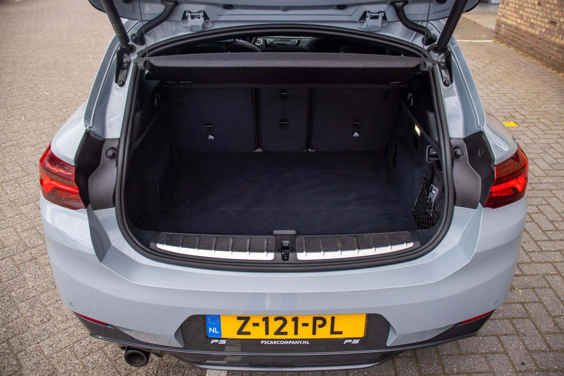 Foto van BMW X2 Xdrive25e