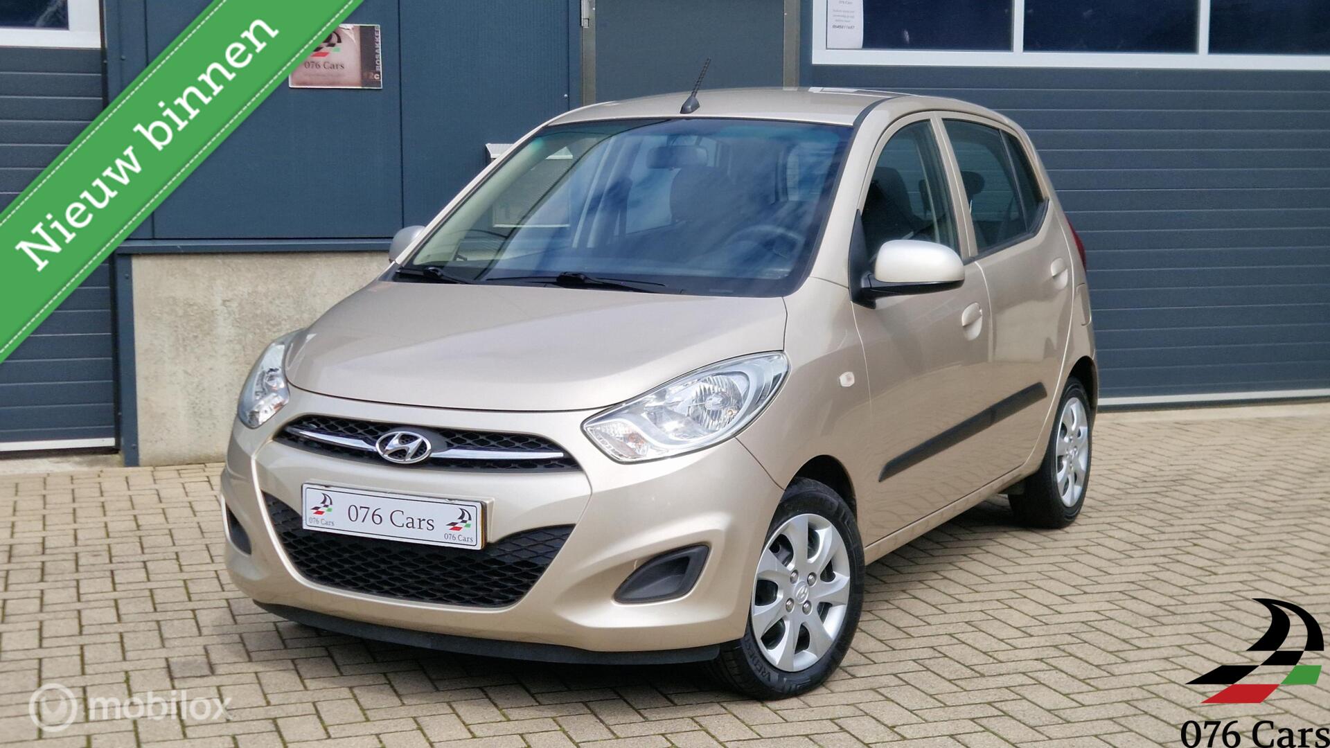 Hyundai I 10 1.2 i-Drive Cool AUTOMAAT AIRCO PARKEERSENSOREN 2011 - voorkant