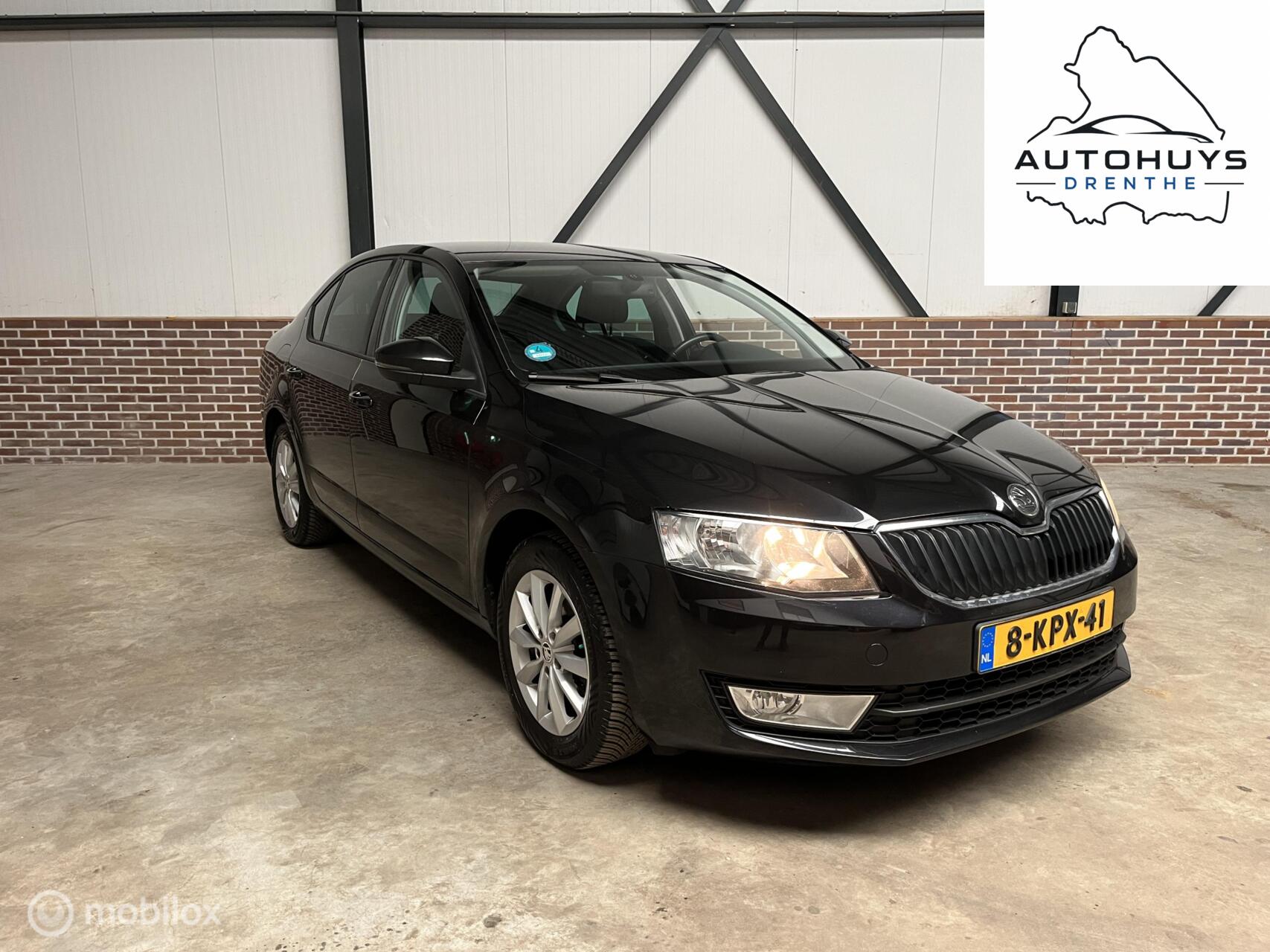Skoda Octavia 1.2 TSI Greentech Ambition Businessline TREKHAAK/CRUISE CONTROL/AIRCO 2013 - voorkant