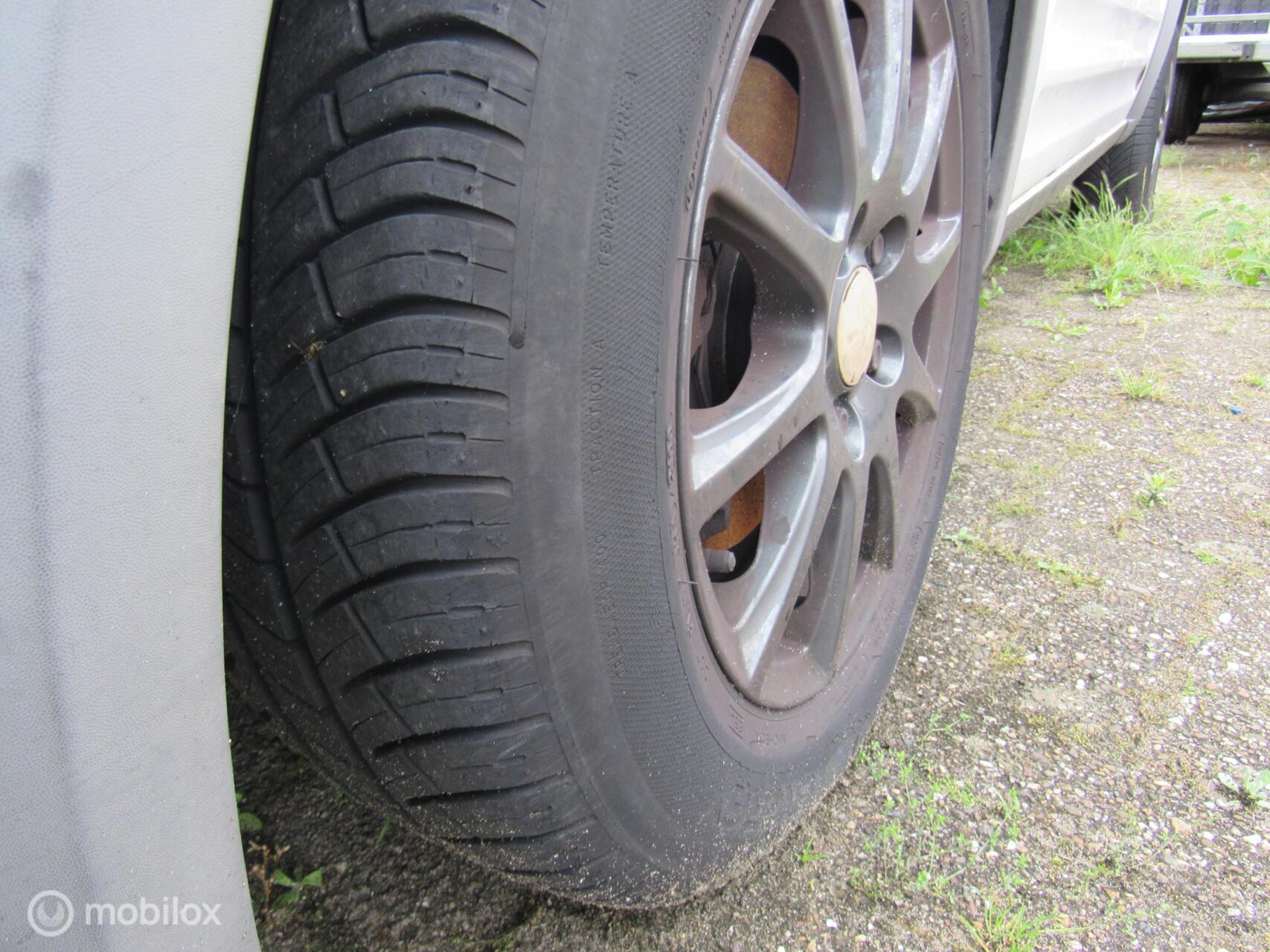 Foto van Ford Transit Connect T200s Van 90dpf