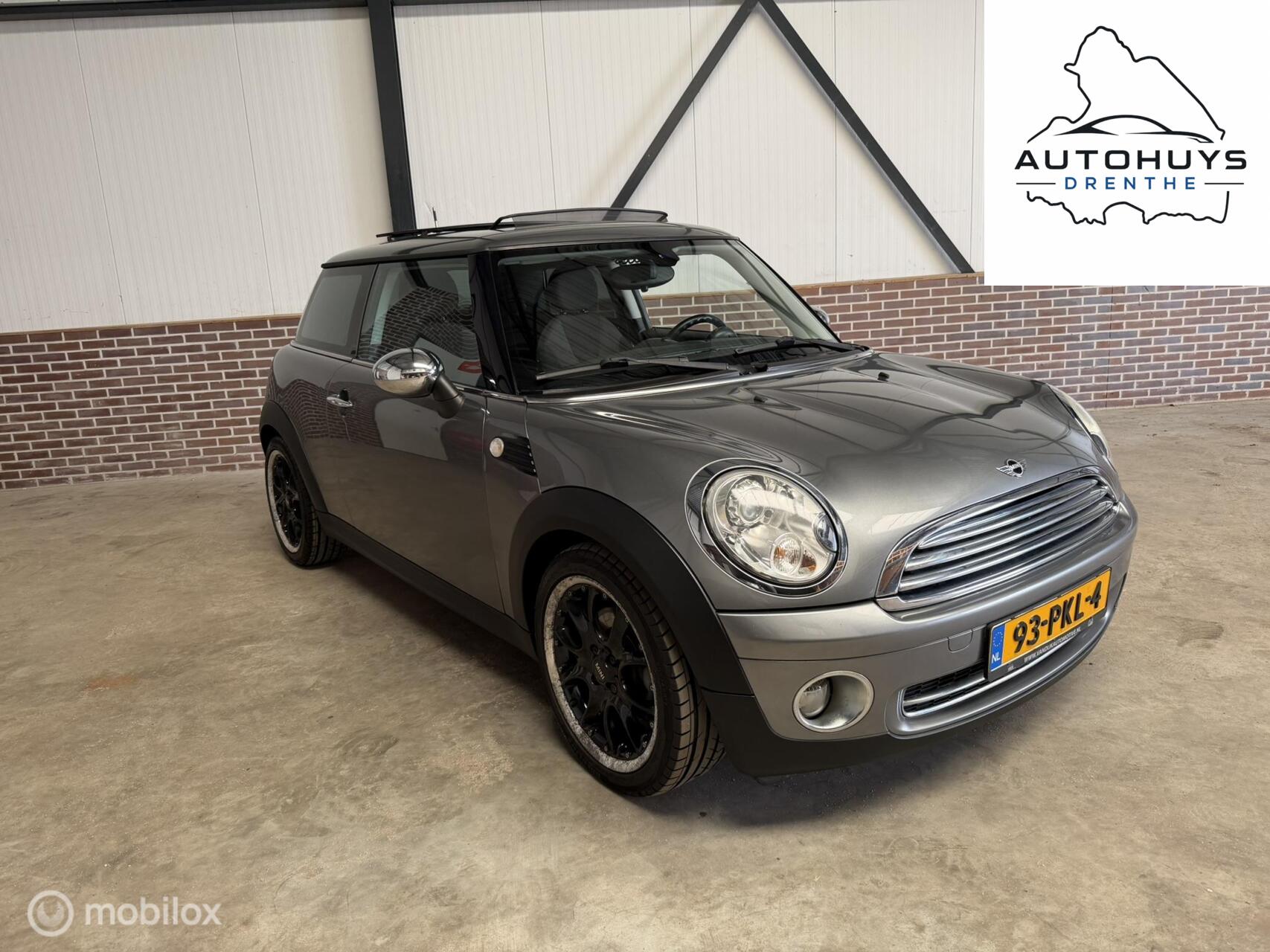 Foto van MINI ONE