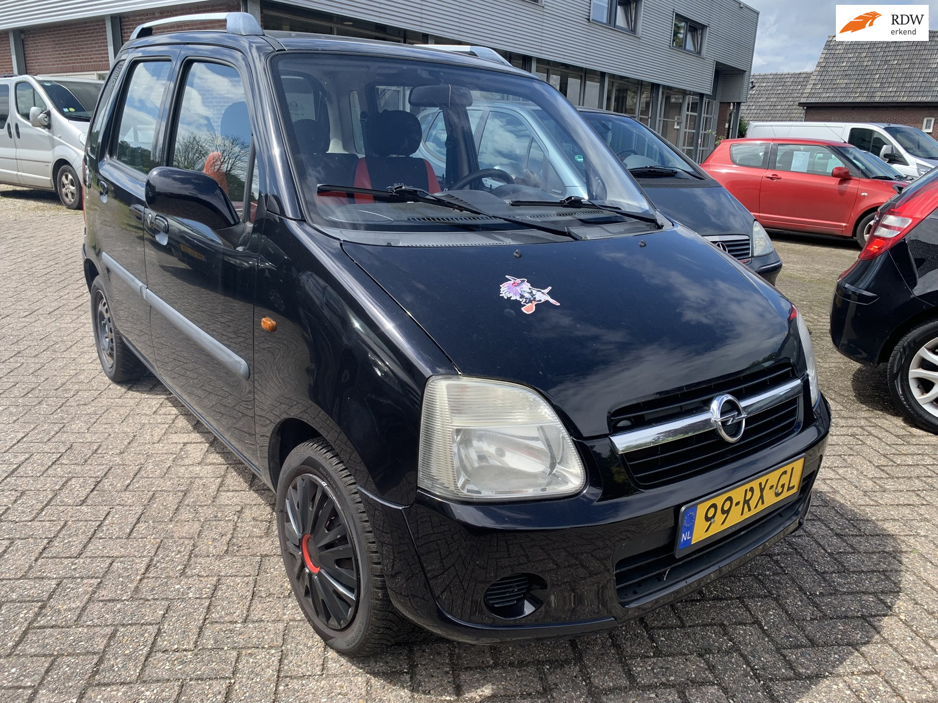 Opel Agila 1.2-16V Flexx cool 2005 € 650.- ZO MEE APK TOT 25 SEPT 2026 2005 - voorkant
