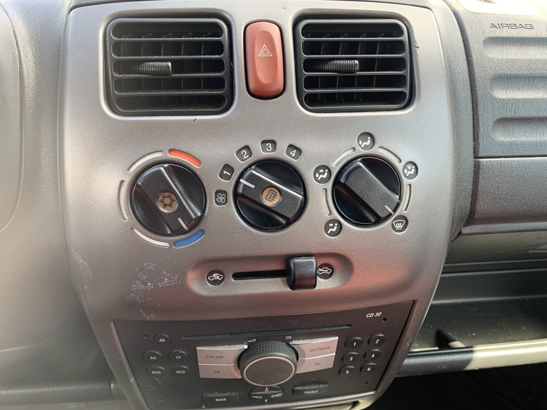 Foto van Opel Agila