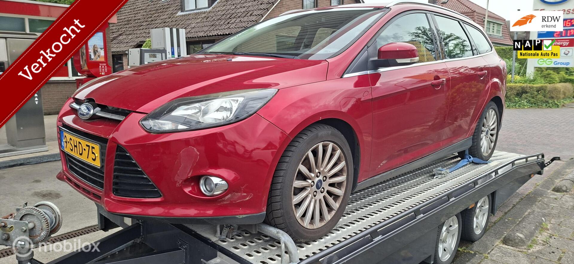 Ford Focus 1.0 EcoBoost Titanium  (((( koppakking lek )))) 2013 - voorkant