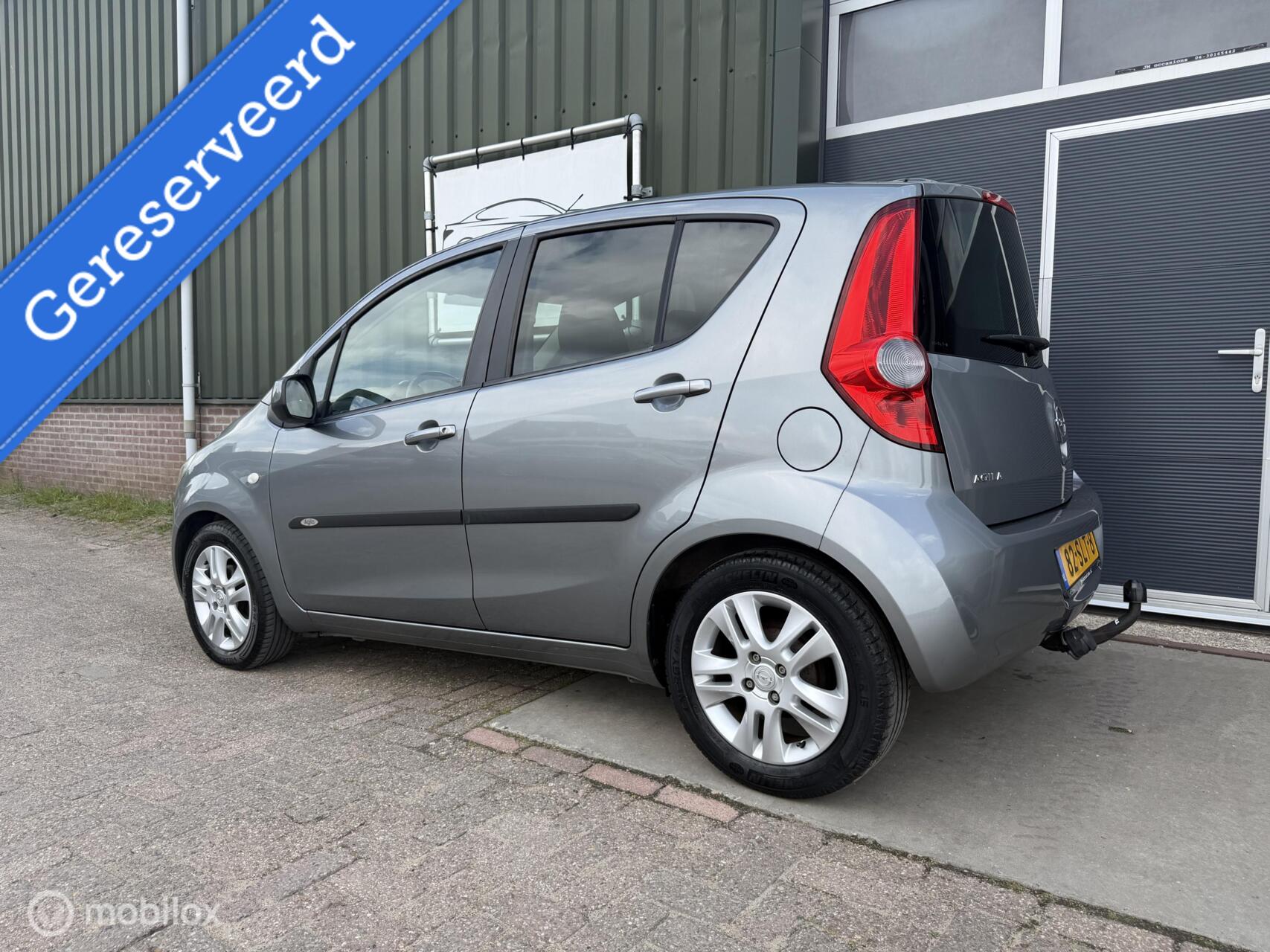 Foto van Opel Agila