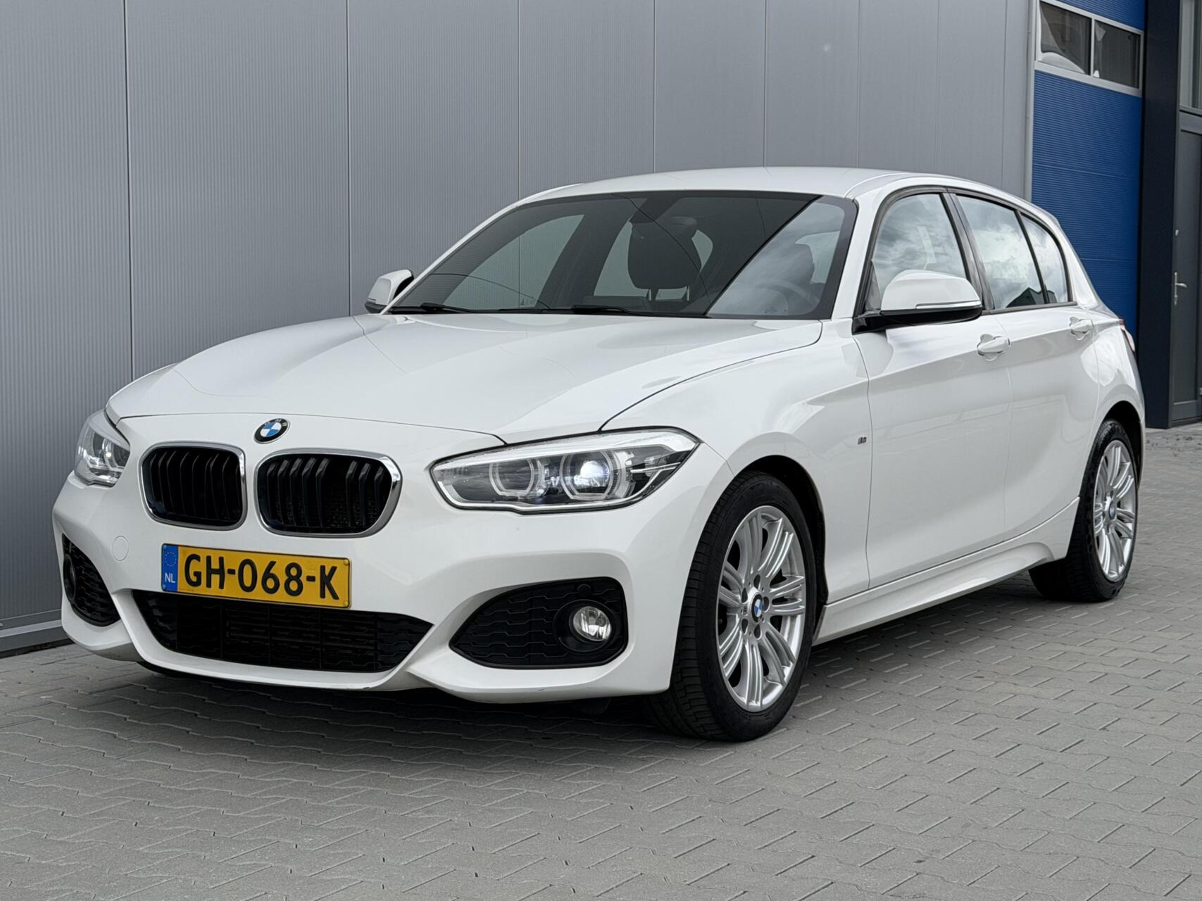 BMW 118i 118i M Pakket Alcantara - NL auto - Nette staat! 2015 - voorkant