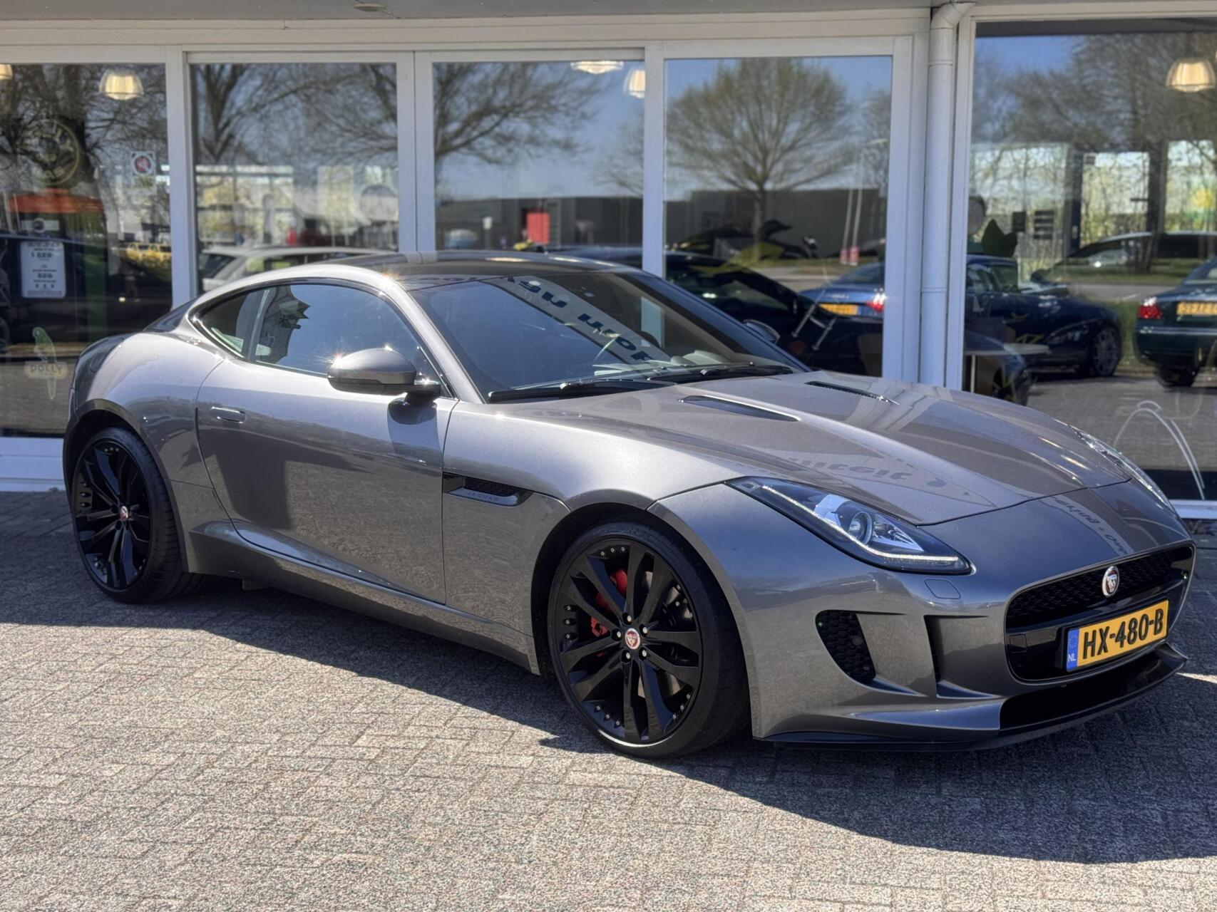 Foto van Jaguar Jaguar F-type