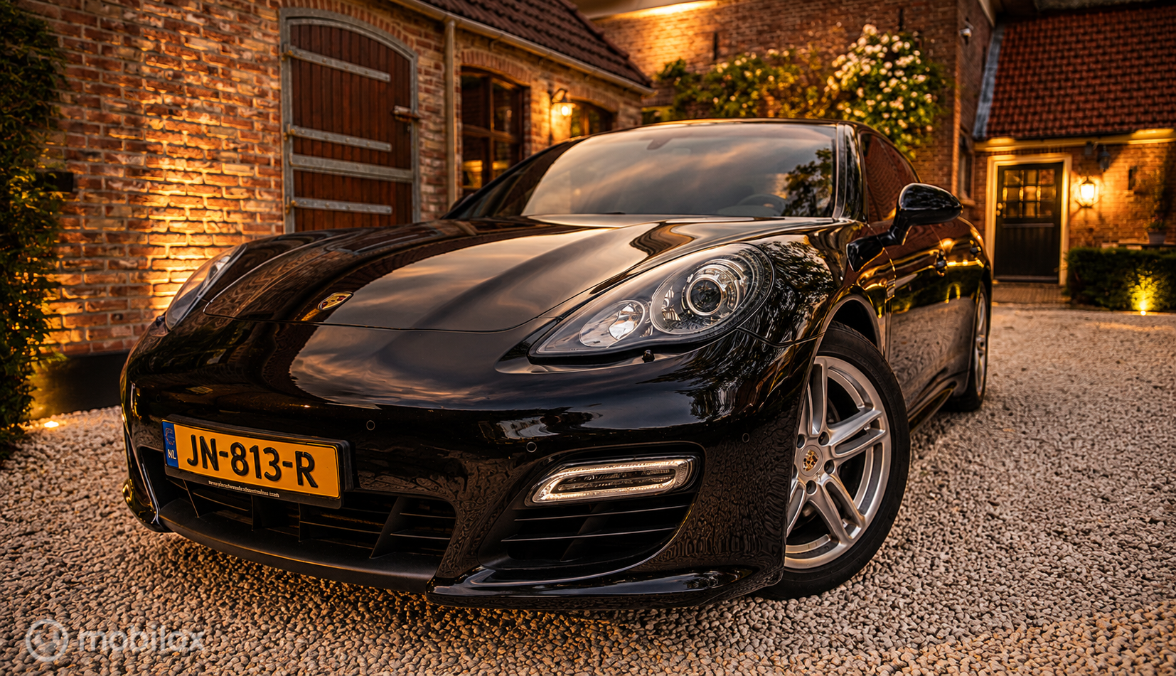 Foto van PORSCHE PANAMERA GTS