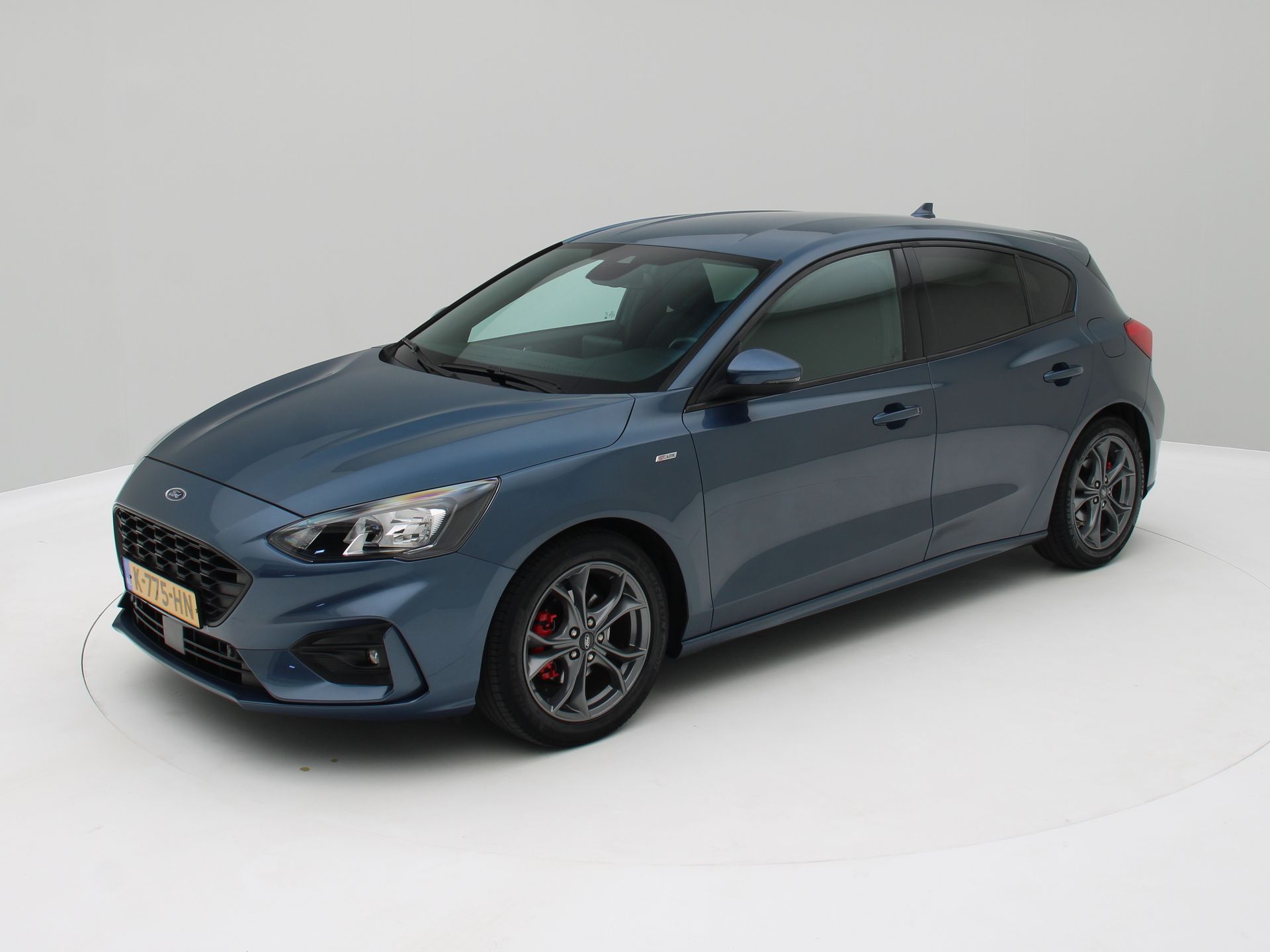 Ford Focus 1.0 EcoBoost Hybrid ST Line X Business 155PK / Origineel NL 2021 - voorkant