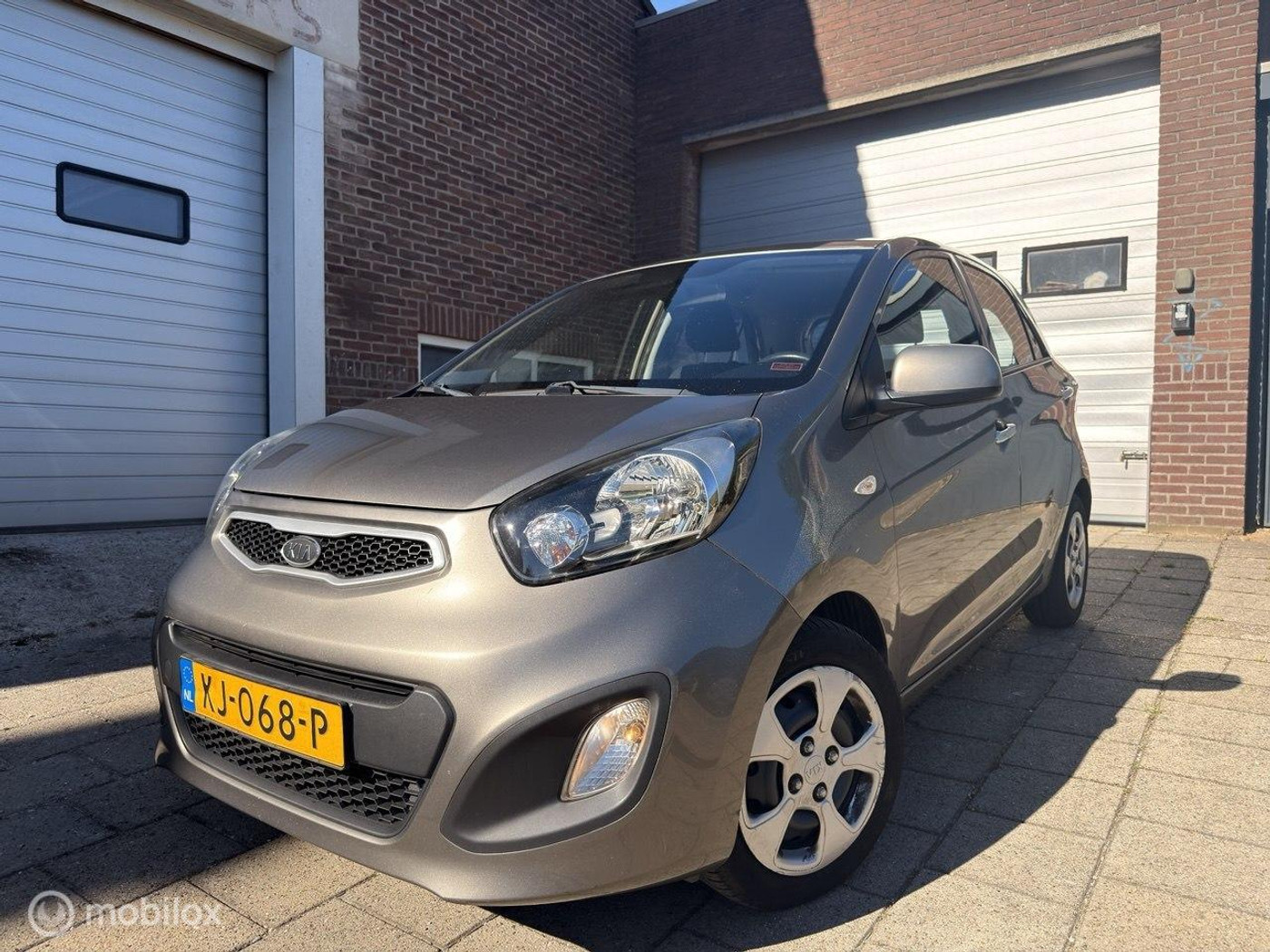 Kia Picanto 1.0 CVVT Comfort Pack 2012 - voorkant