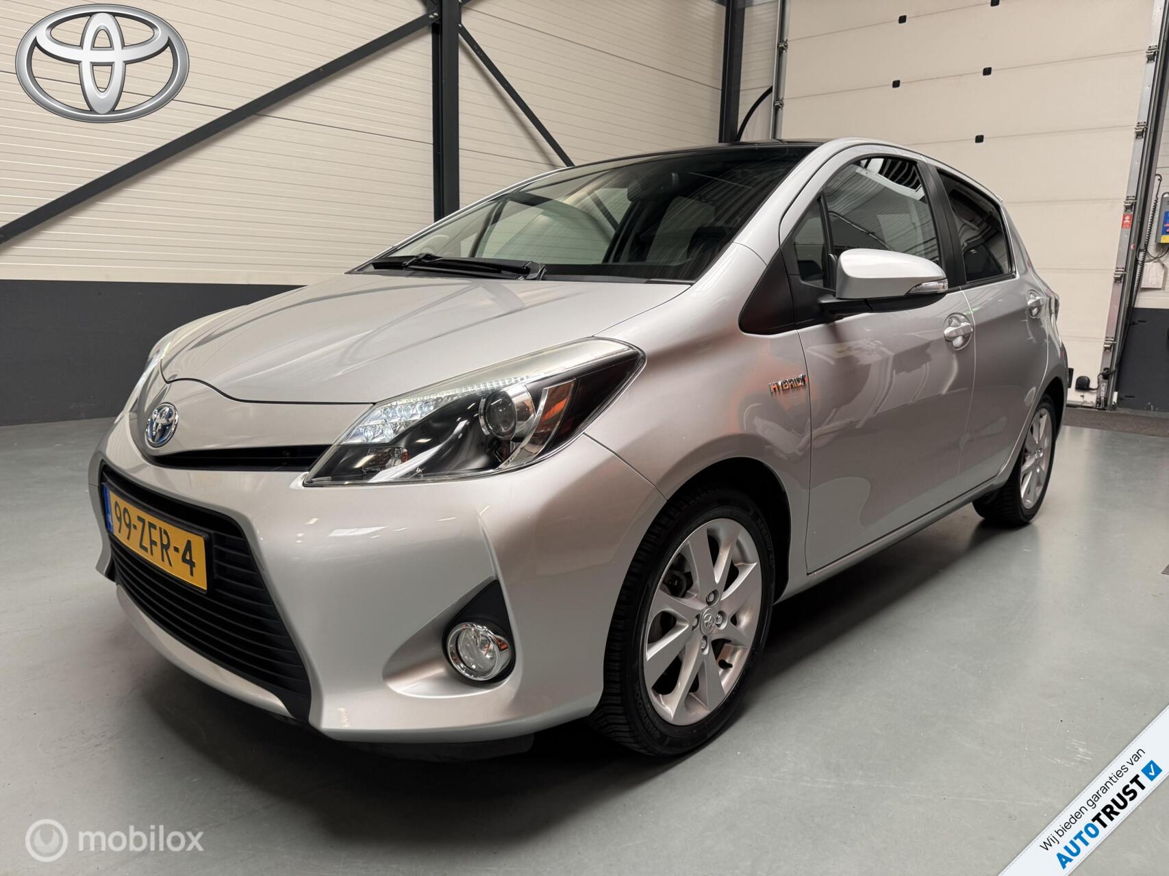Foto van TOYOTA TOYOTA YARIS HYBRID
