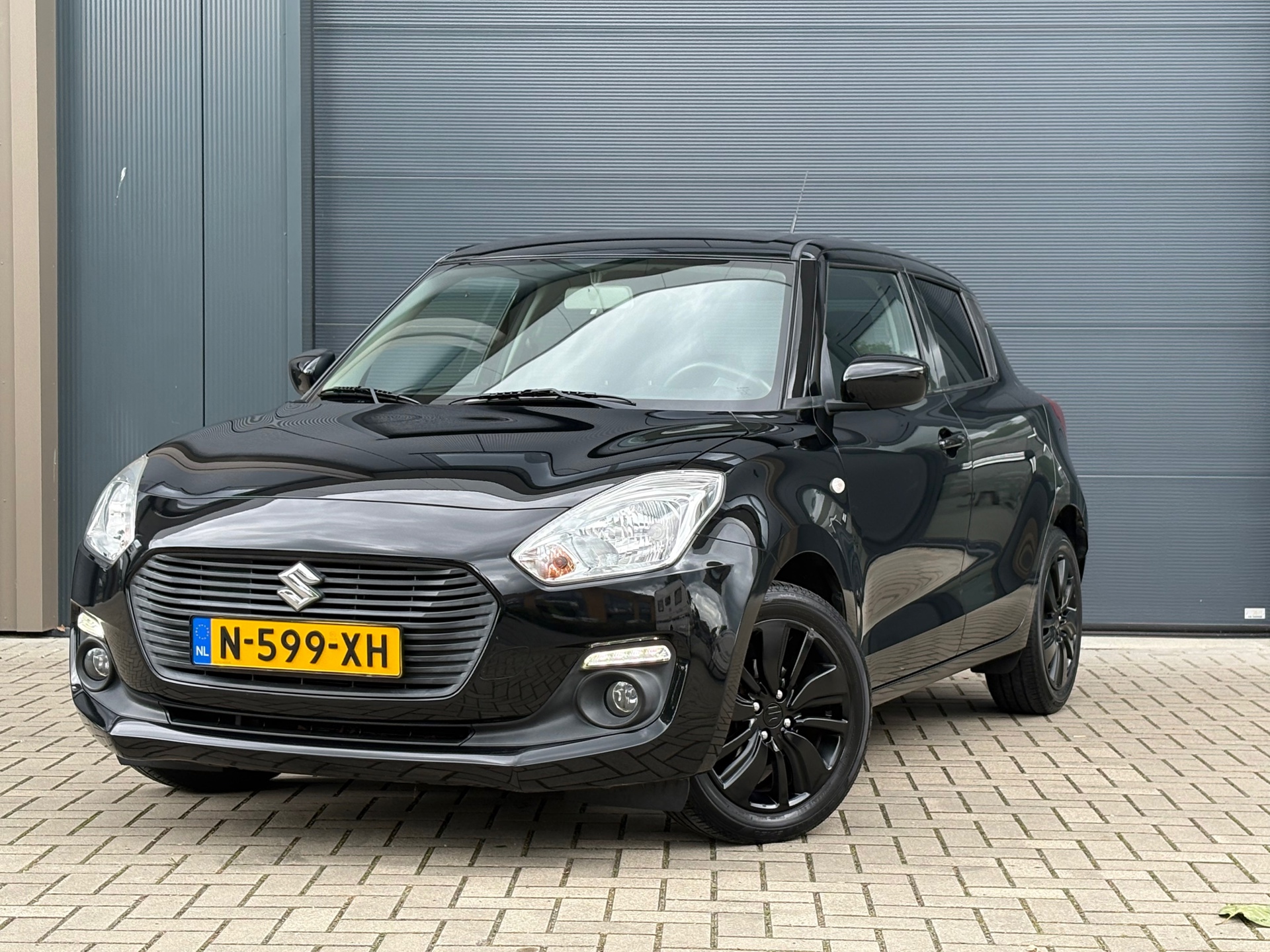 Foto van SUZUKI SWIFT