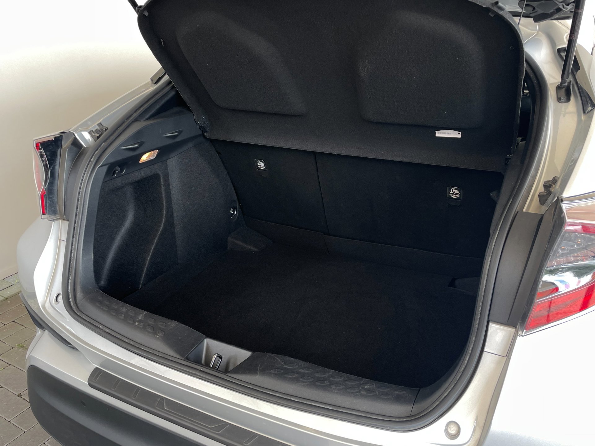 Foto van Toyota Toyota C-hr