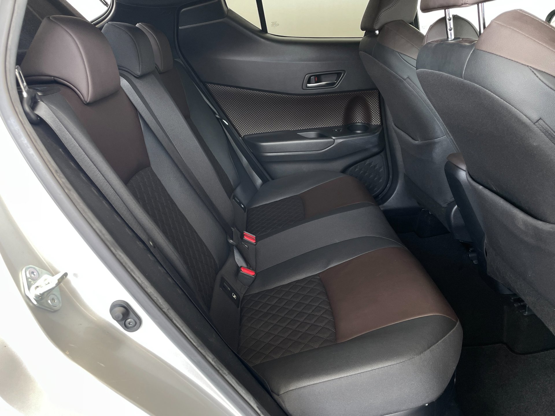 Foto van Toyota Toyota C-hr