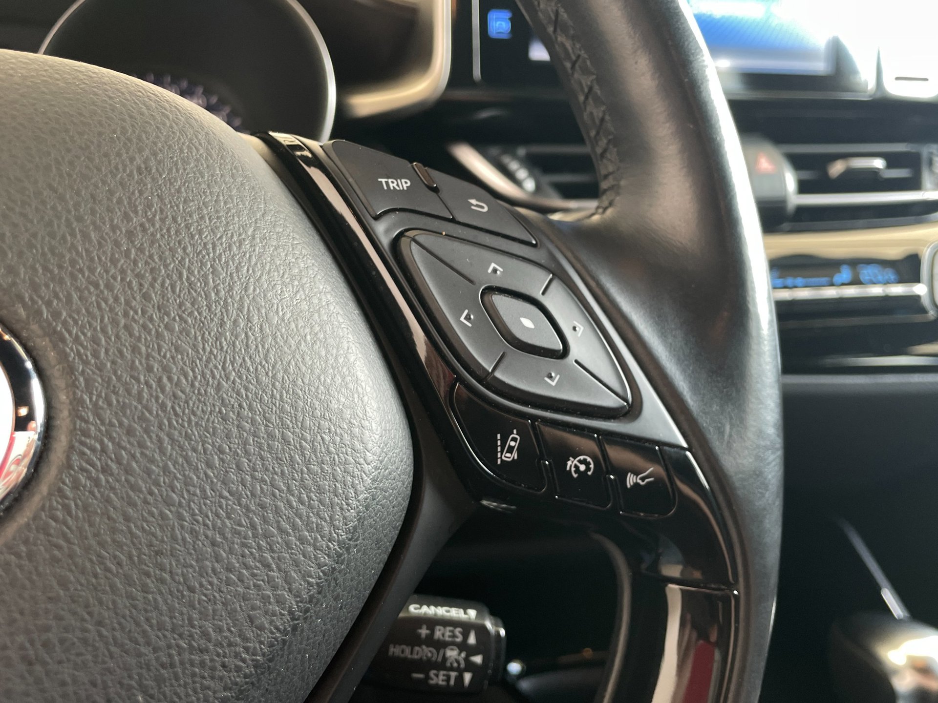 Foto van Toyota Toyota C-hr