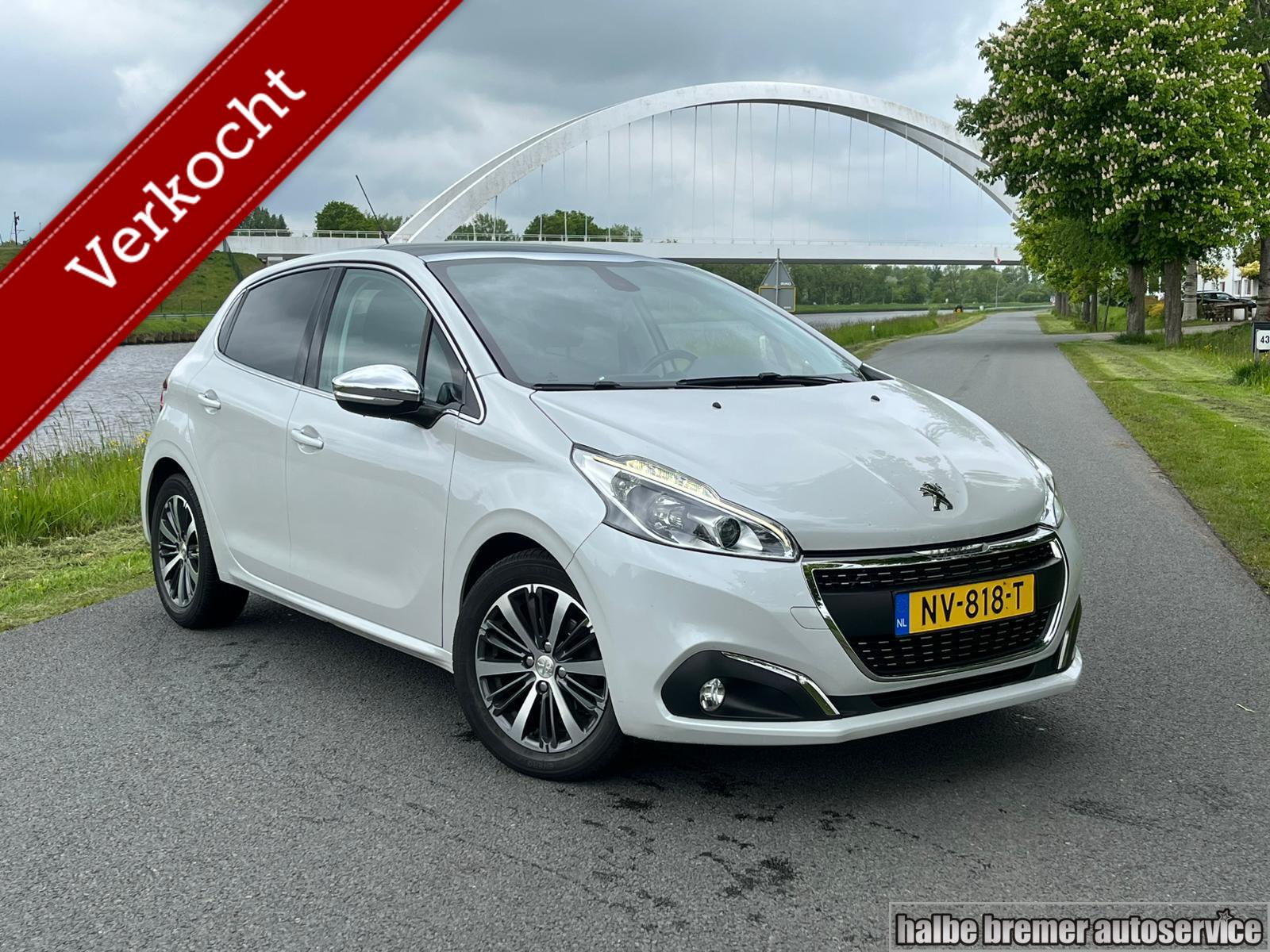 Peugeot 208 1.2 PureTech Allure 2017 - voorkant