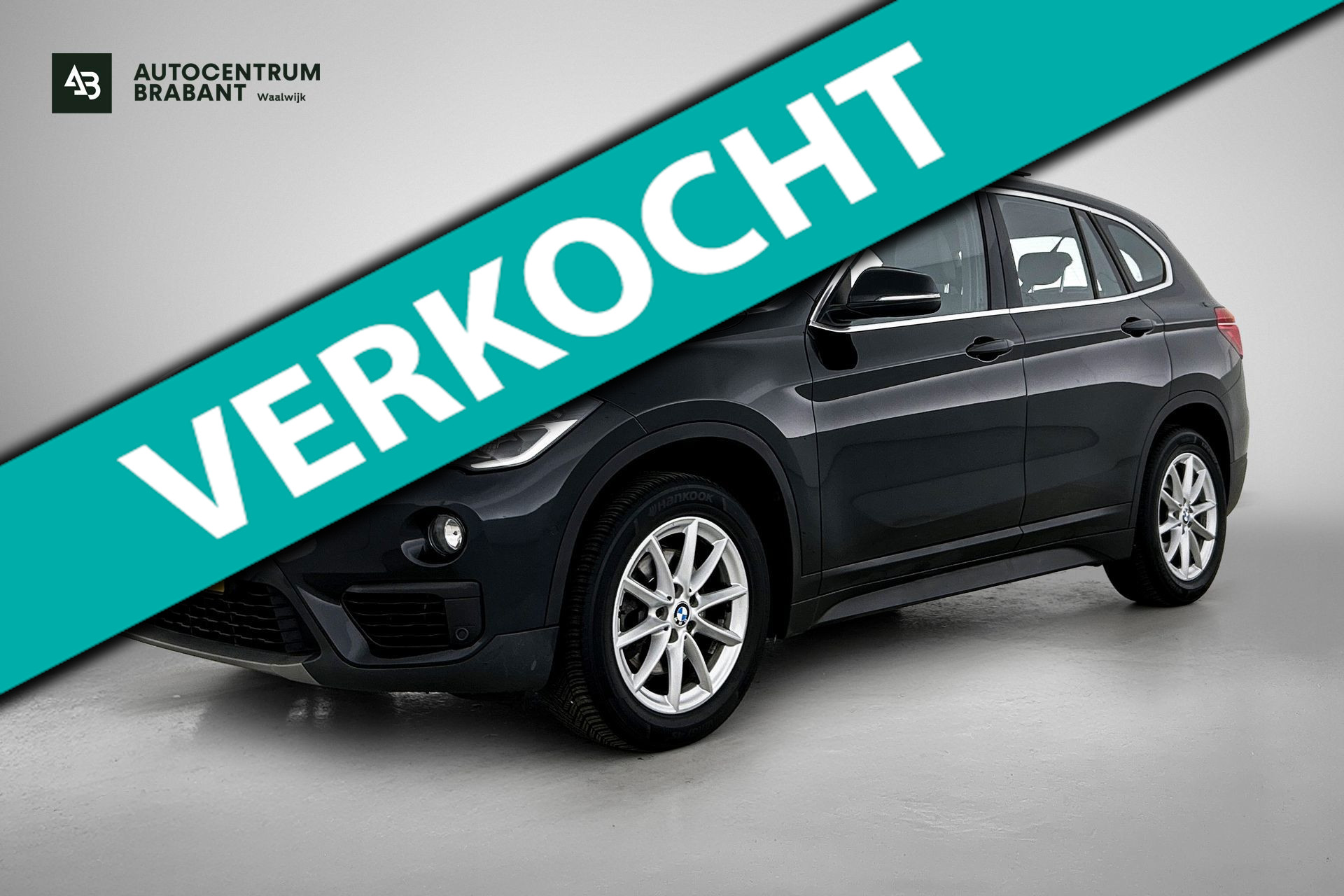 BMW X1 Sdrive18i SDrive18i Centennial High Executive(Goed OndH, Panorama, Trekhaak, Camera, StoelV, Navi, Cliamte Con, Cruise Con, Etc) 2016 - voorkant