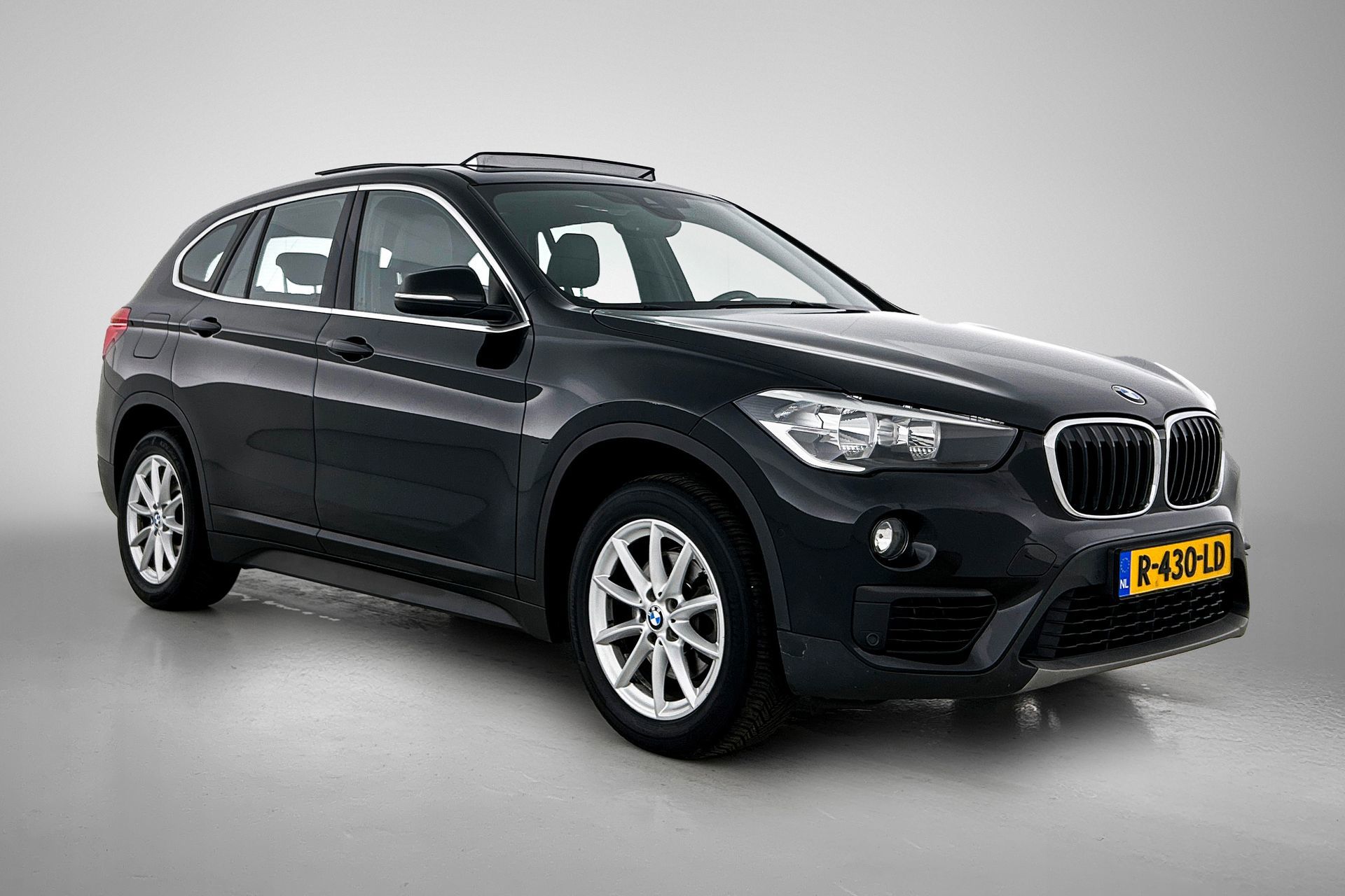 Foto van BMW X1 Sdrive18i