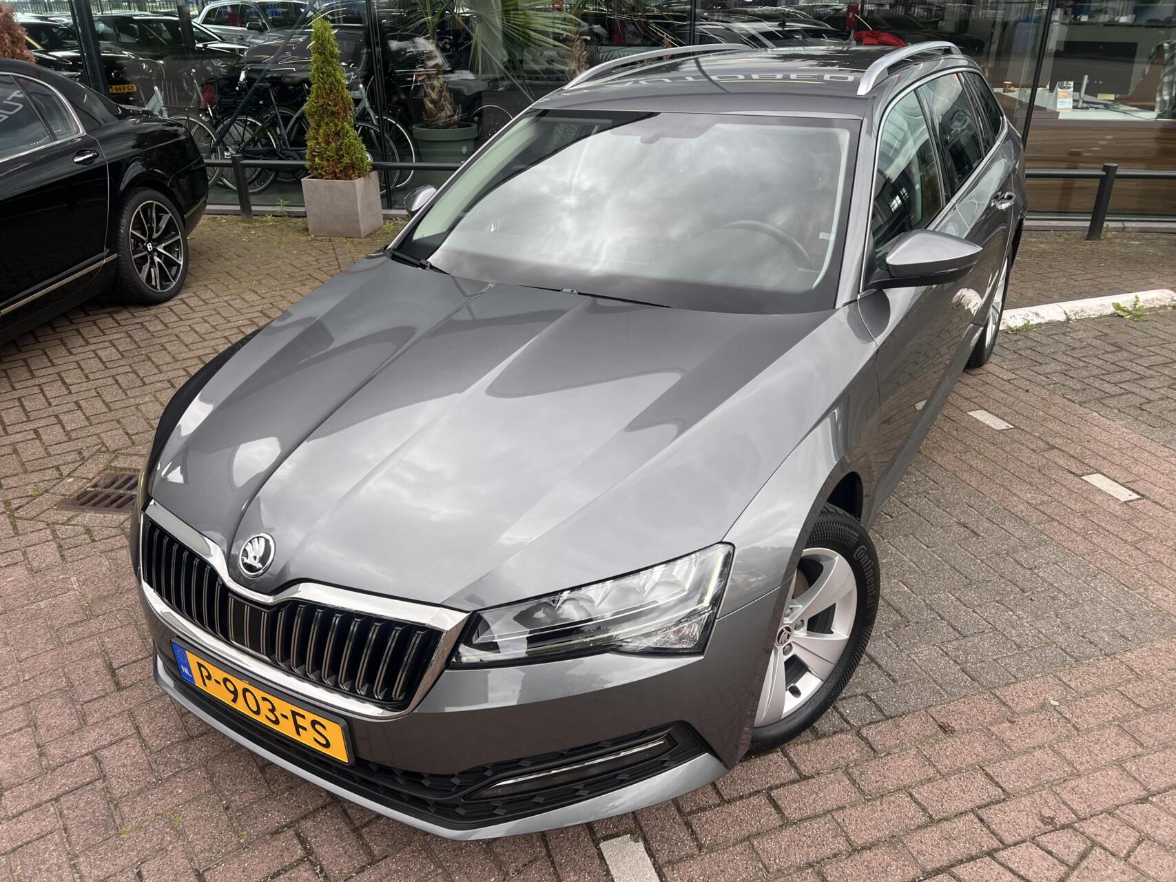 Foto van Skoda Superb