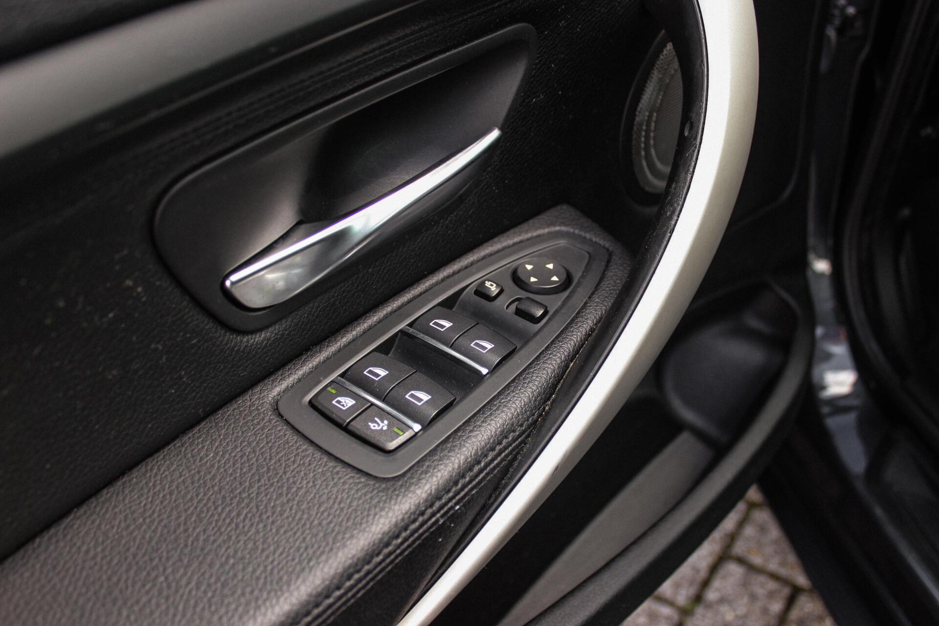 Foto van BMW 320i