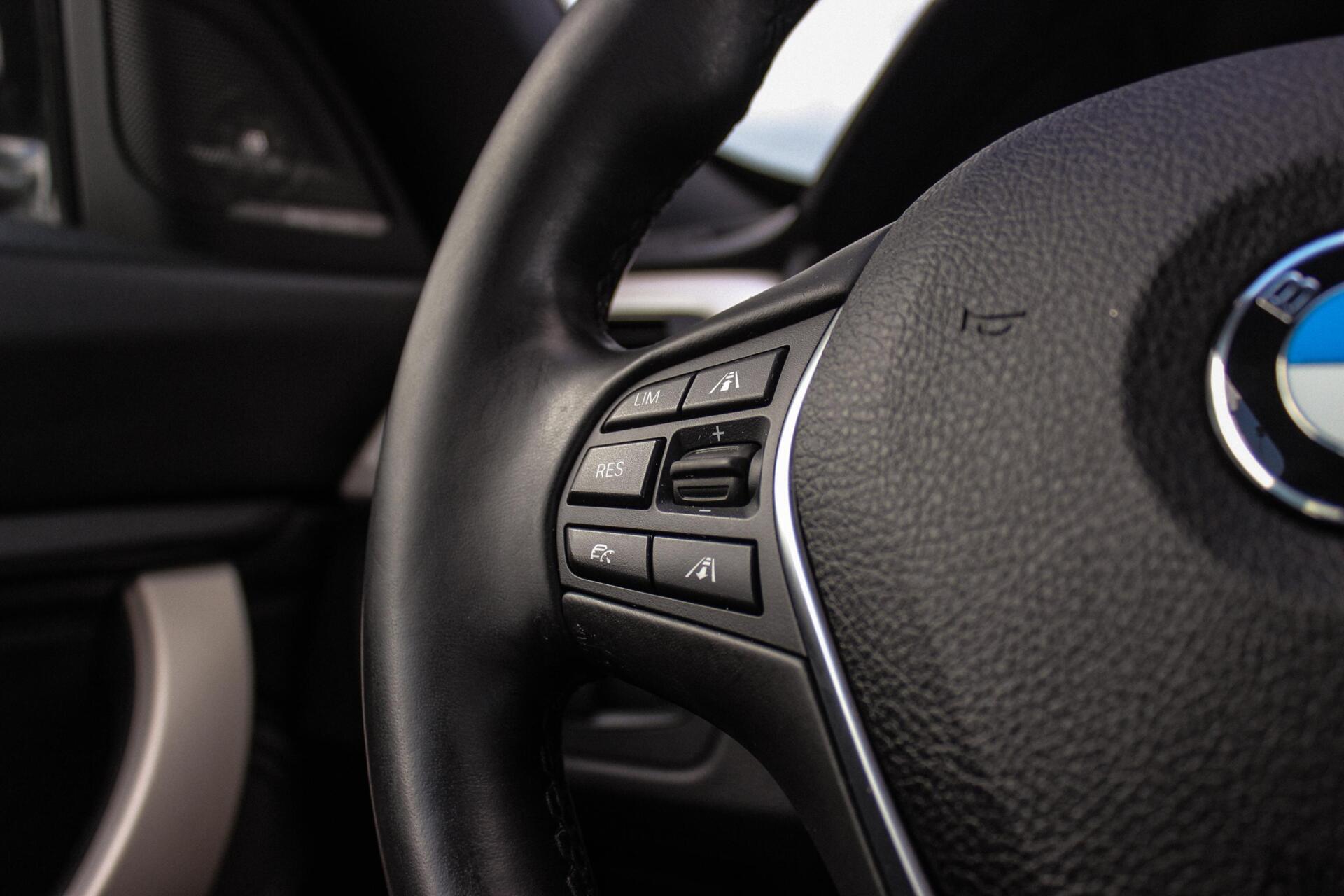 Foto van BMW 320i