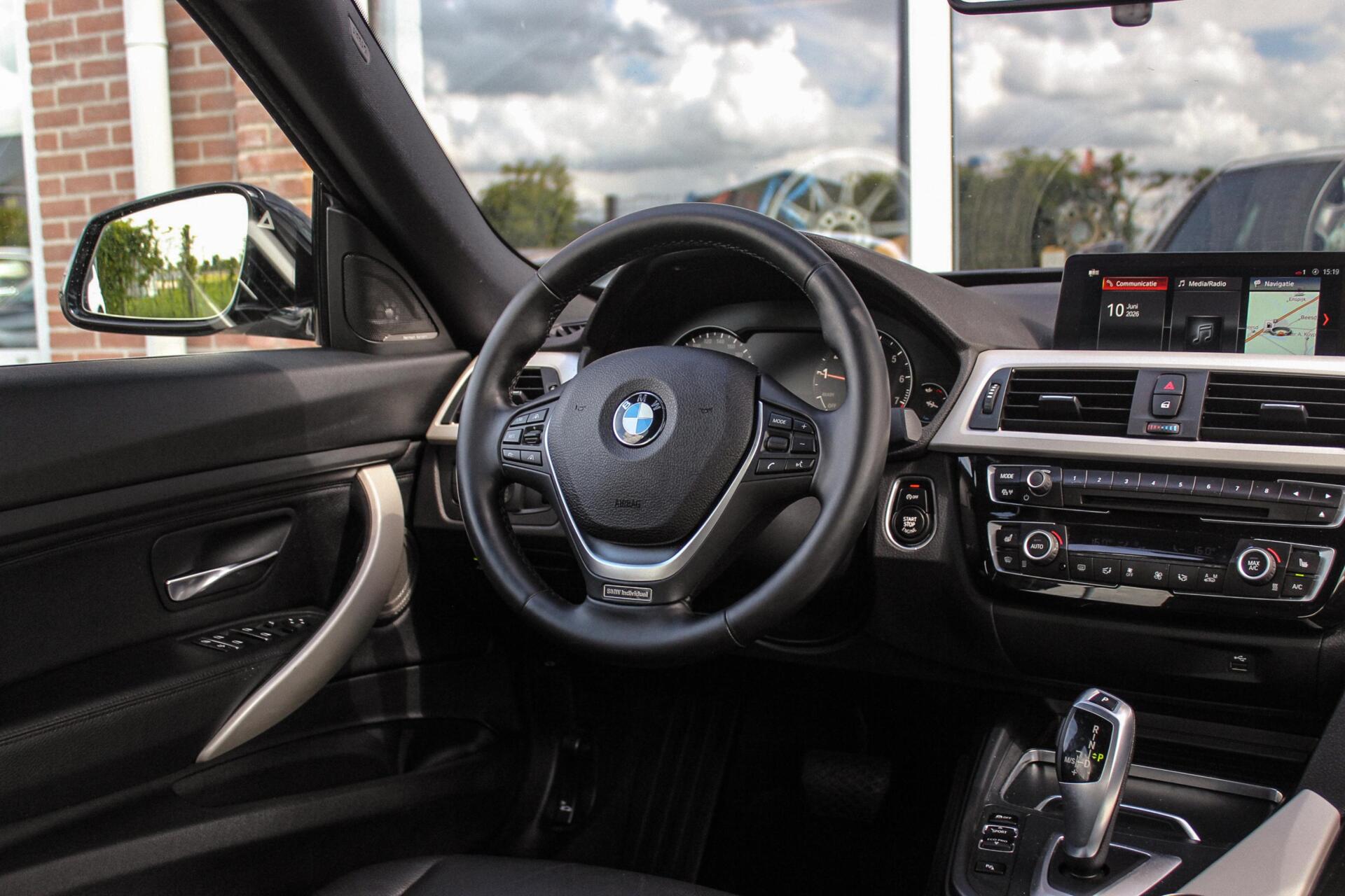 Foto van BMW 320i
