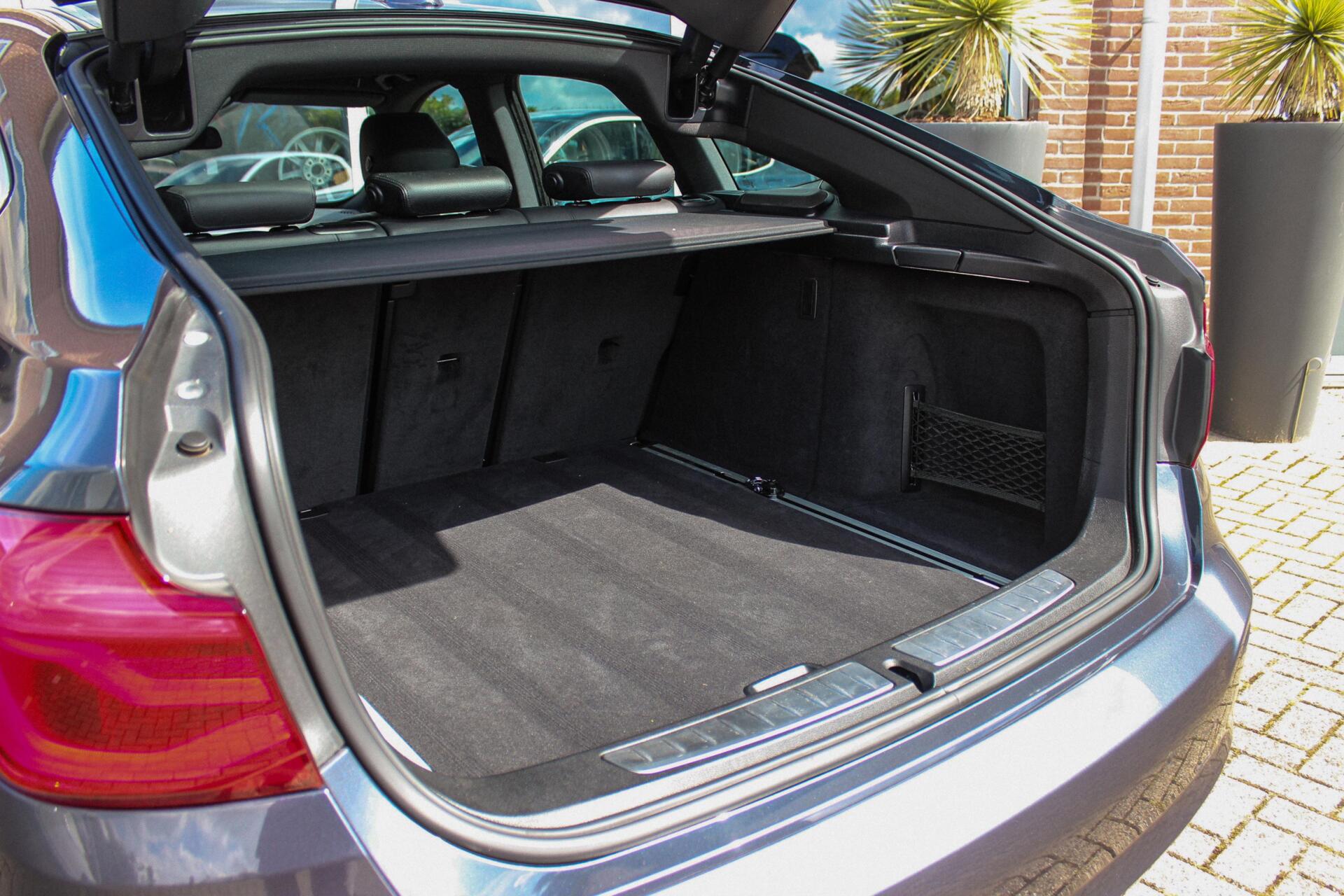 Foto van BMW 320i