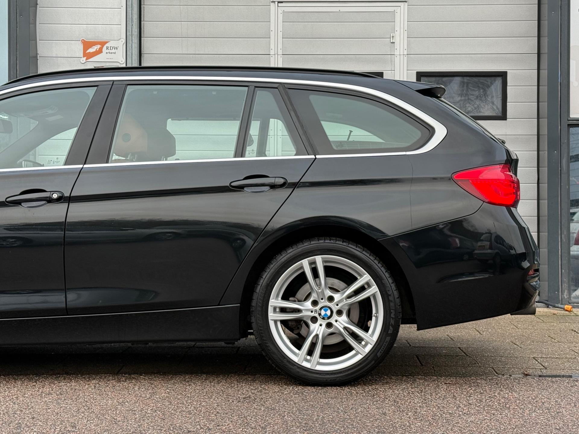 Foto van BMW 318i