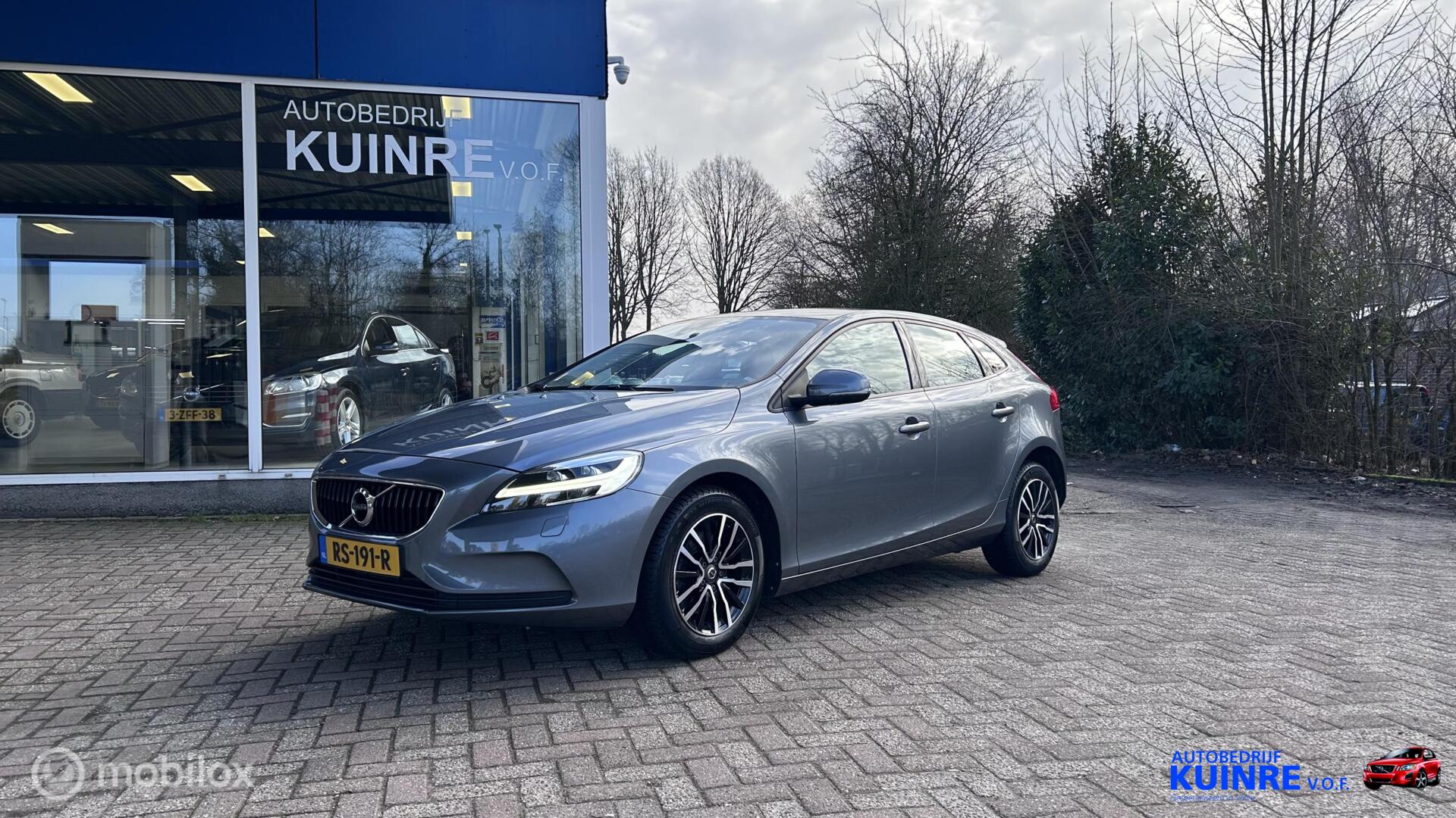 Volvo V40 2.0 T2 Nordic+ 2018 - voorkant