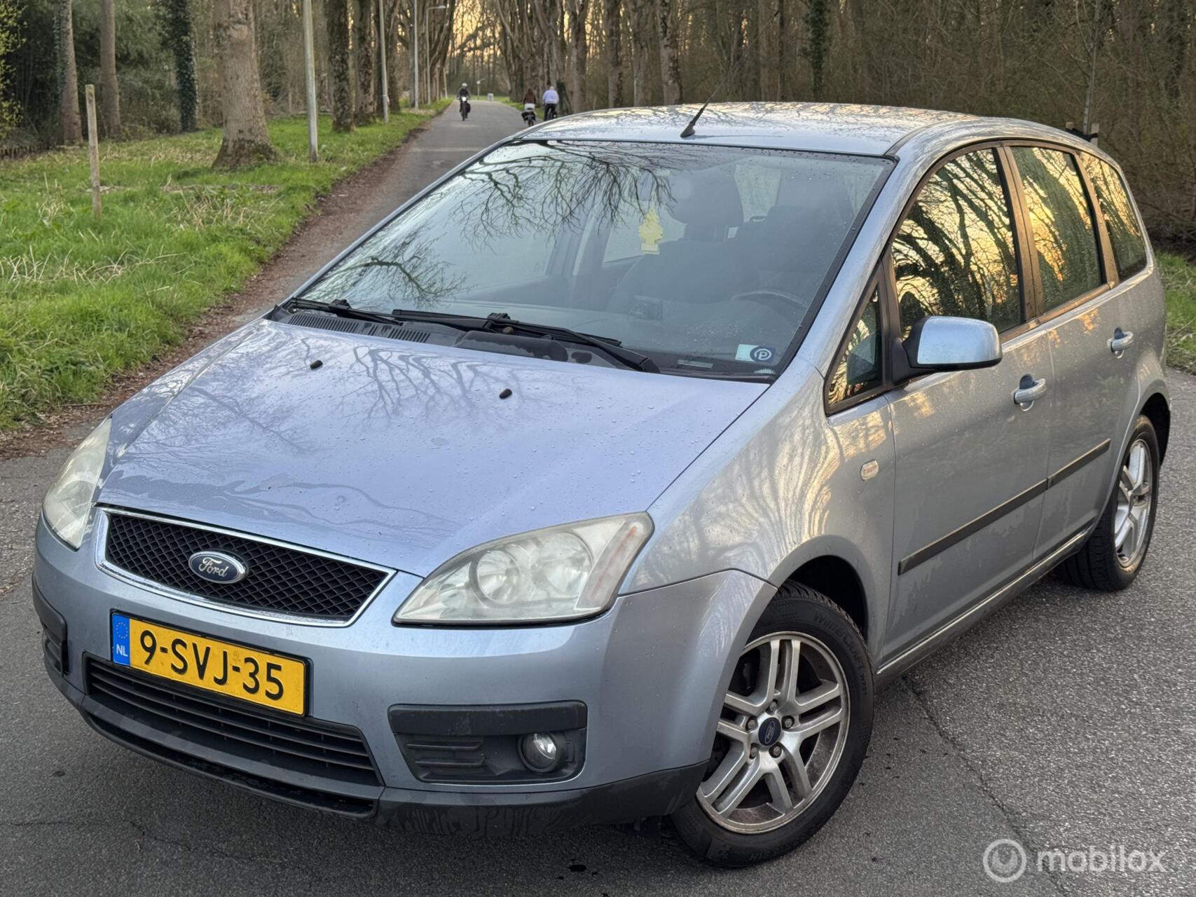 Foto van FORD FOCUS C-MAX