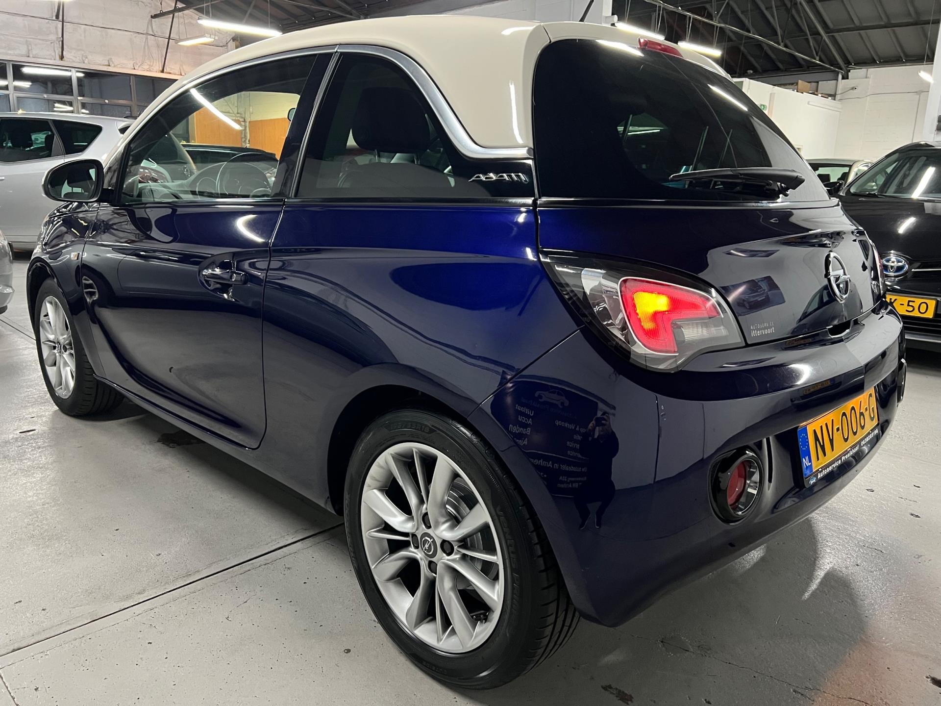 Foto van Opel Adam