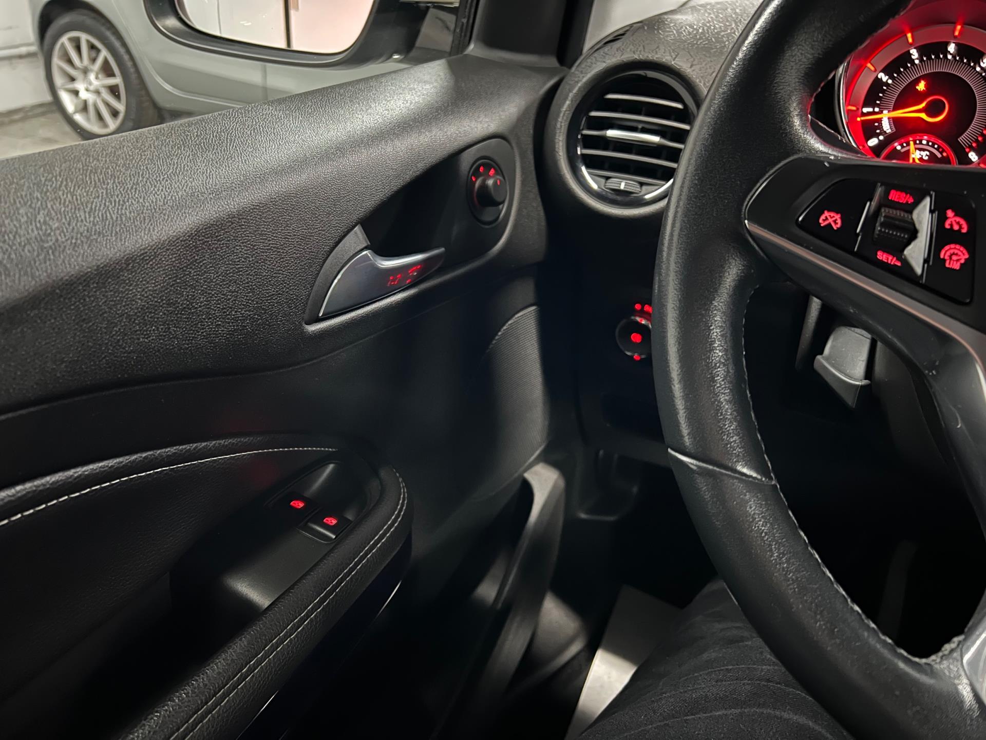 Foto van Opel Adam