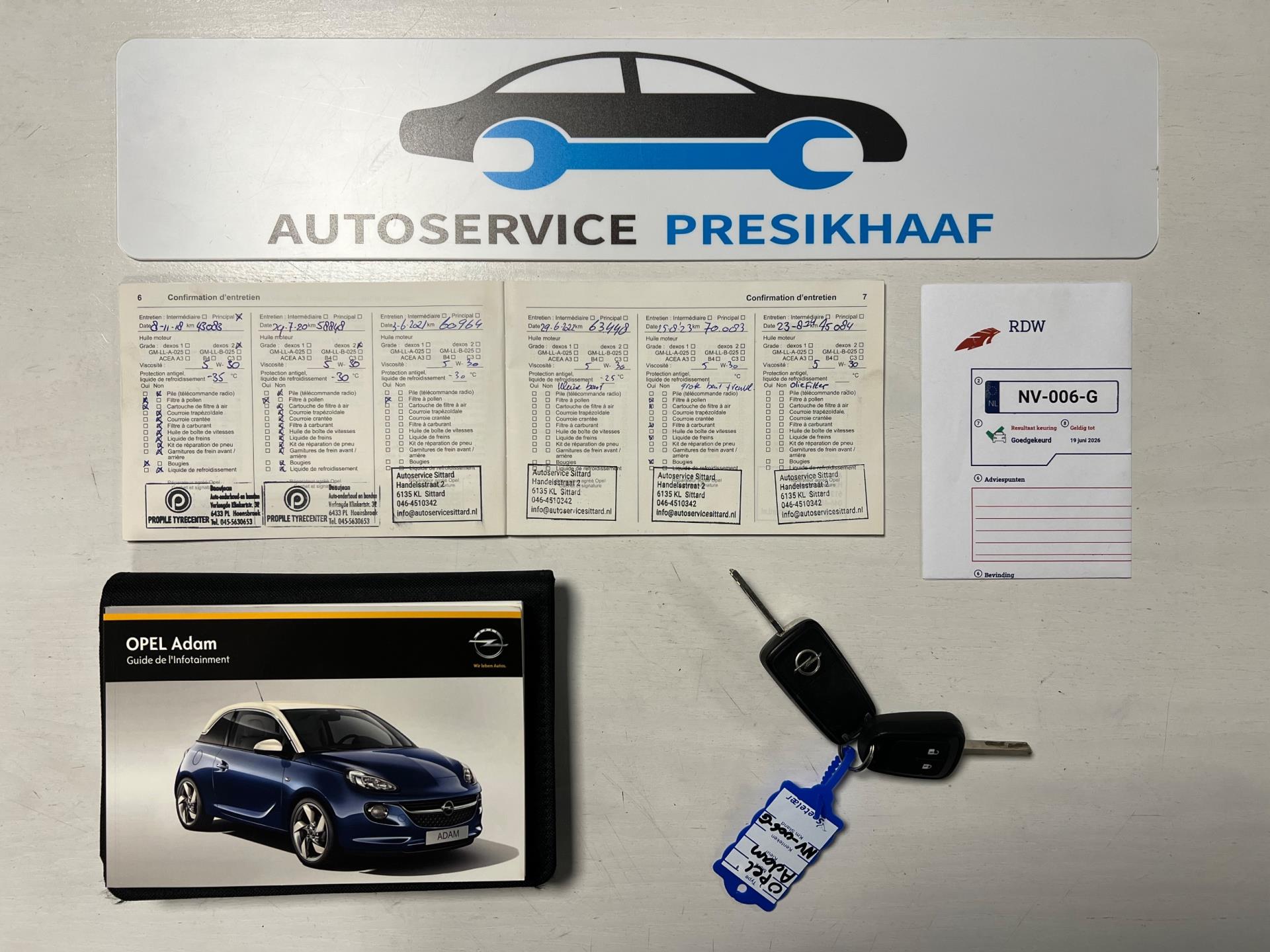 Foto van Opel Adam