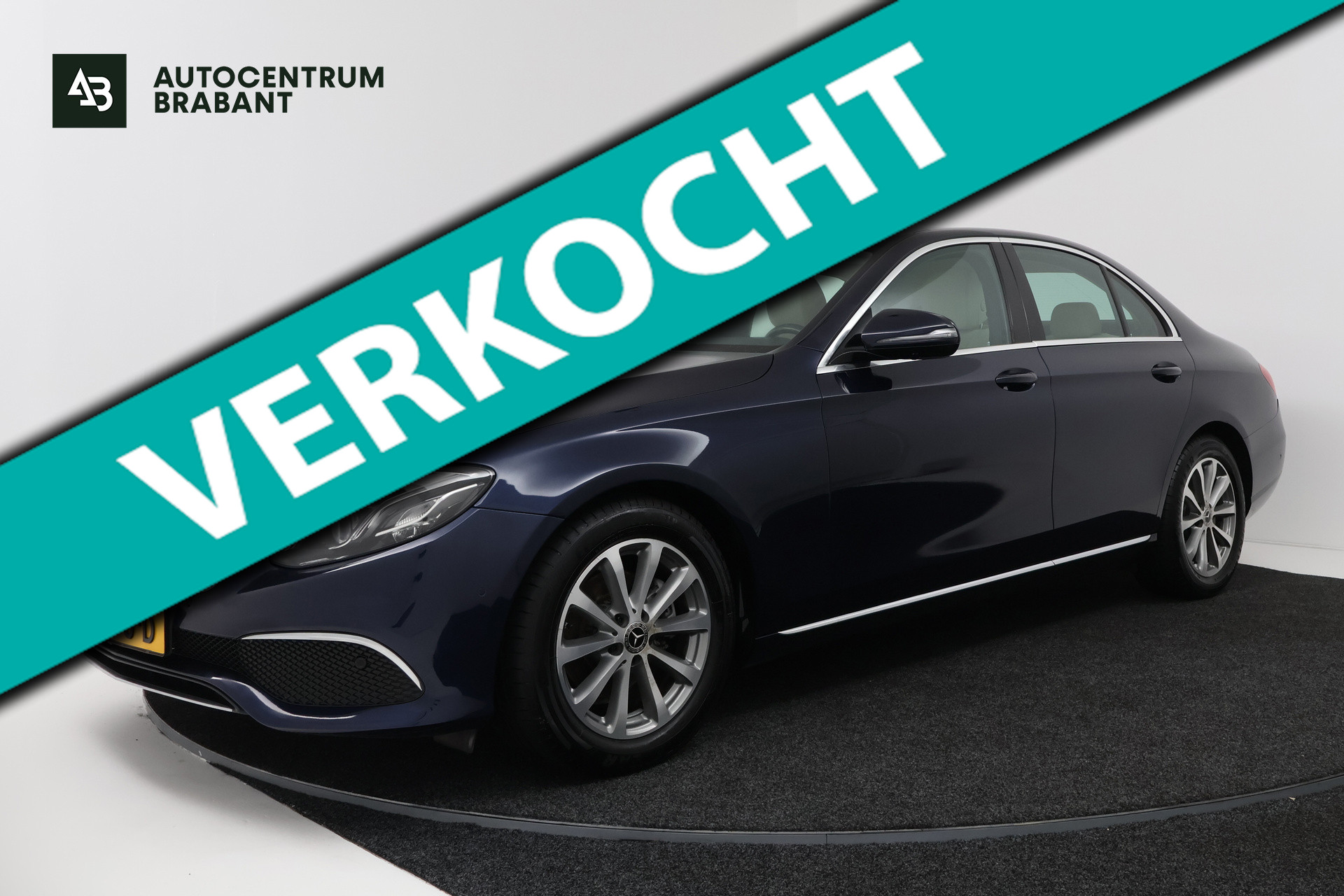 Mercedes-Benz E 200 200 Business Solution (TREKHAAK, STOELVERWARMING, SFEERVERLICHTING, ELEKTR STOELEN, CAMERA) 2019 - voorkant