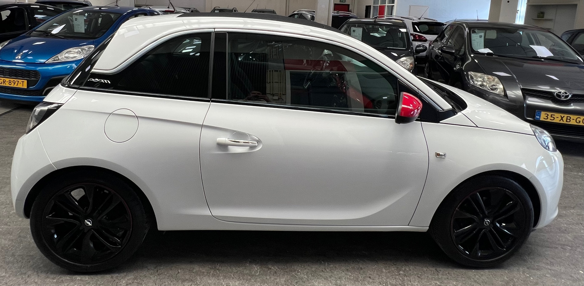 Foto van Opel Adam