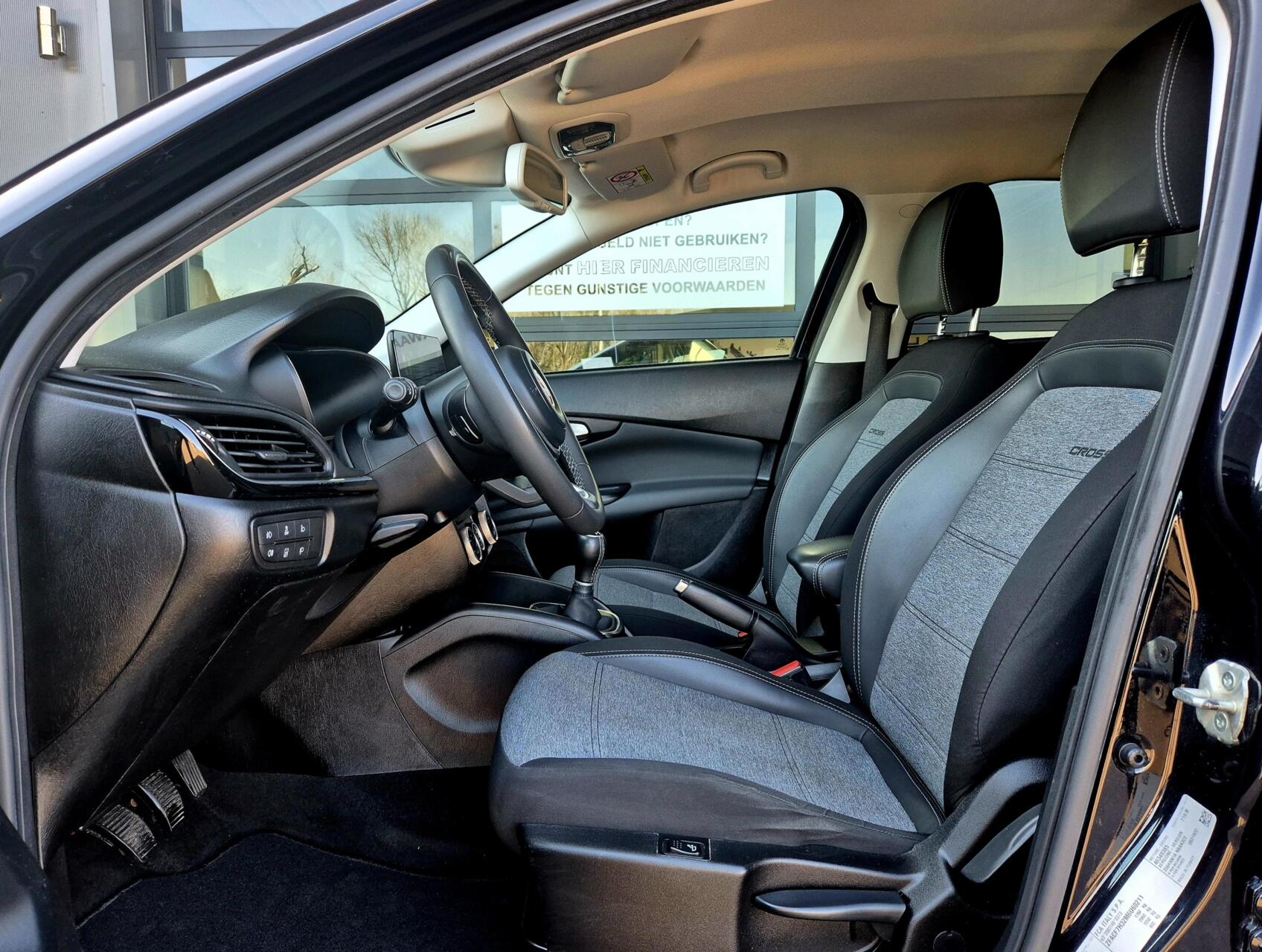 Foto van Fiat Tipo Cross