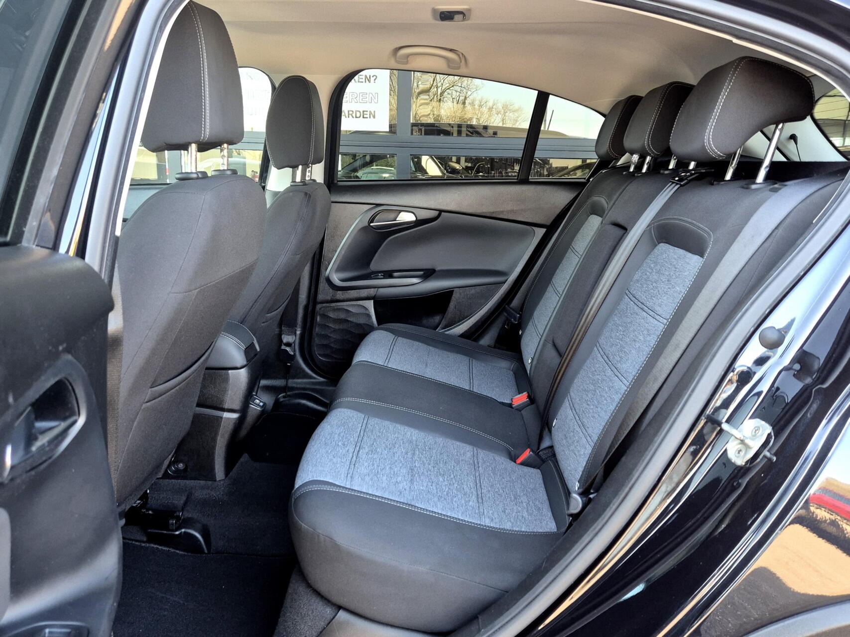 Foto van Fiat Tipo Cross