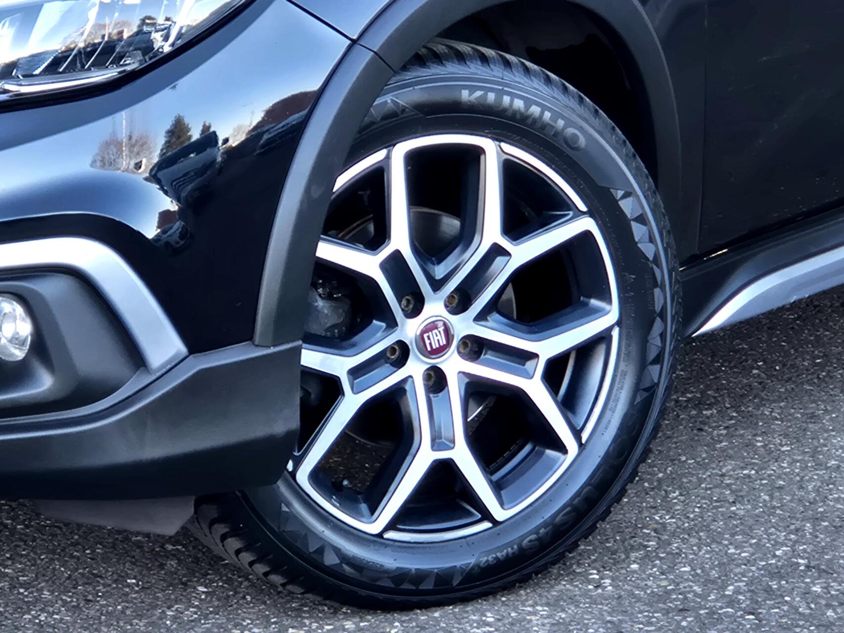 Foto van Fiat Tipo Cross