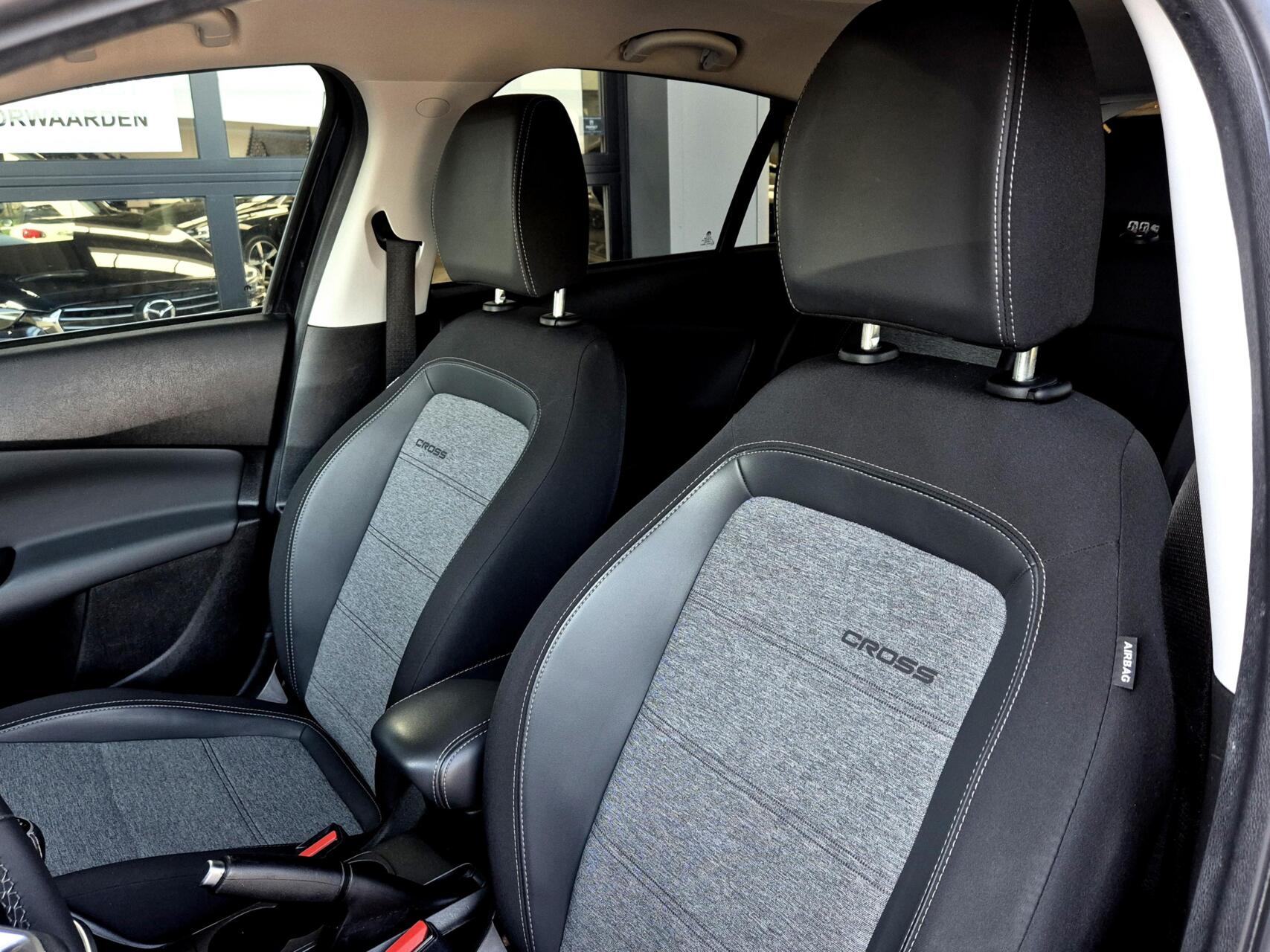 Foto van Fiat Tipo Cross