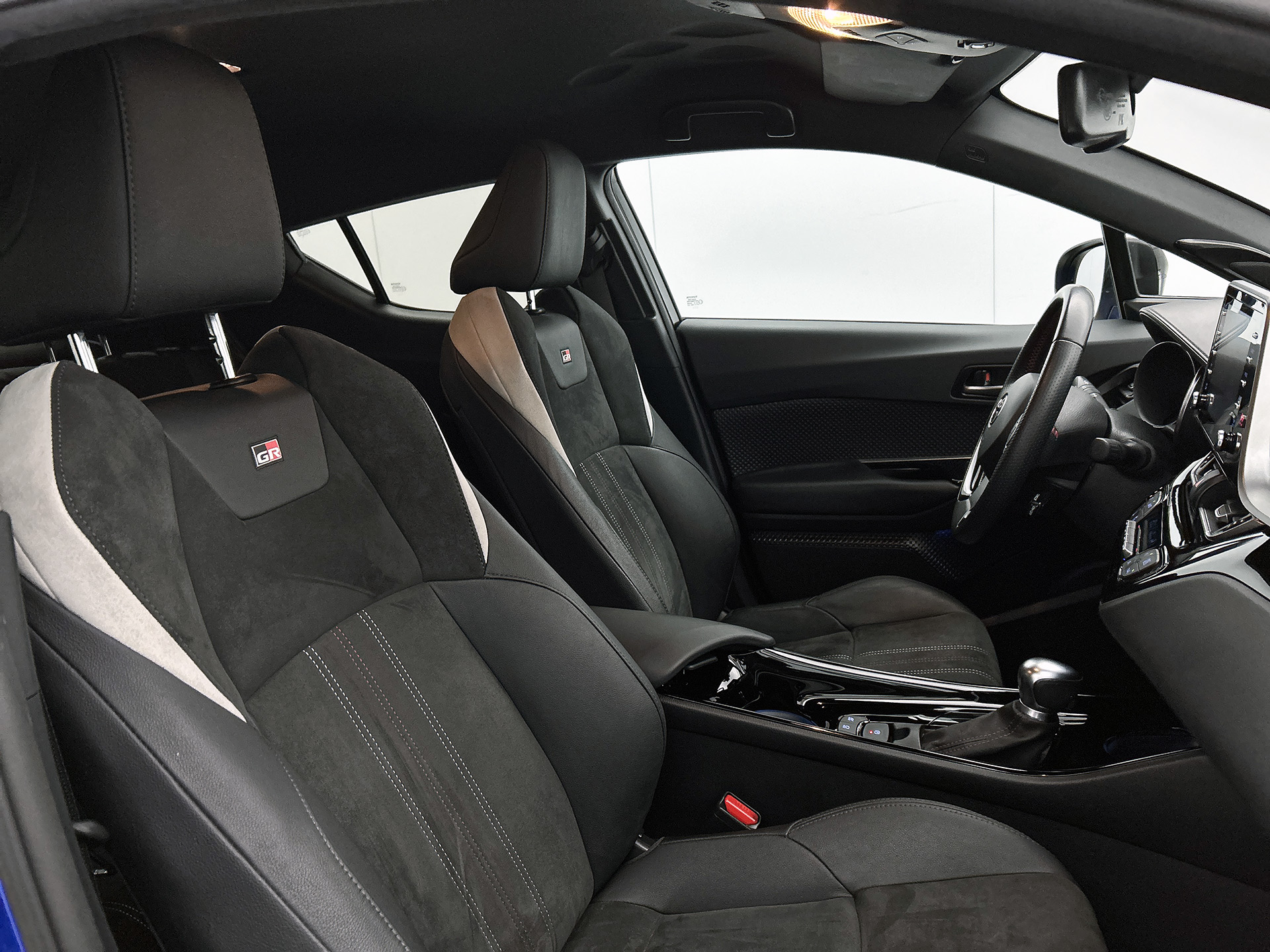 Foto van Toyota Toyota C-hr