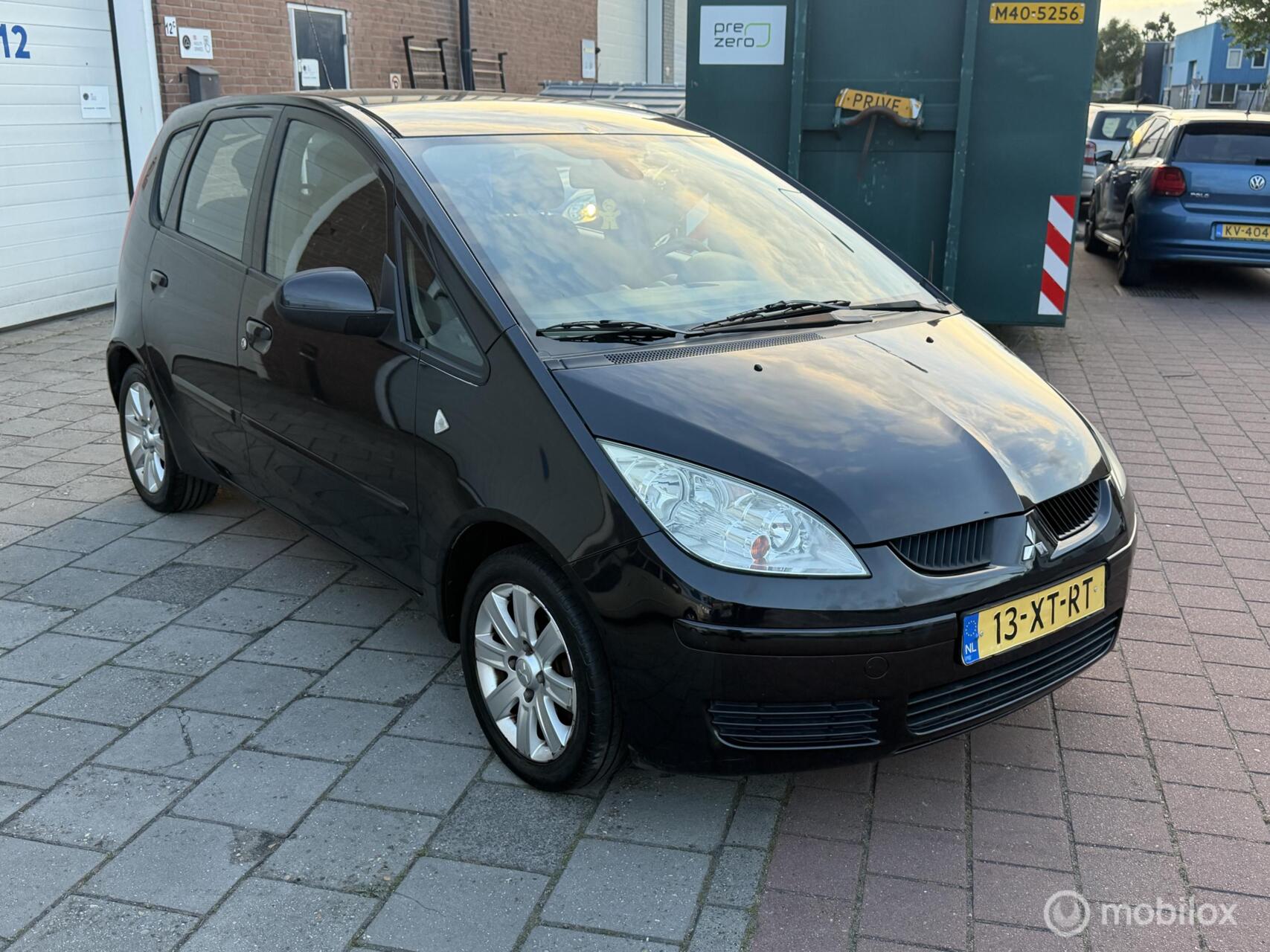 Foto van MITSUBISHI MITSUBISHI COLT