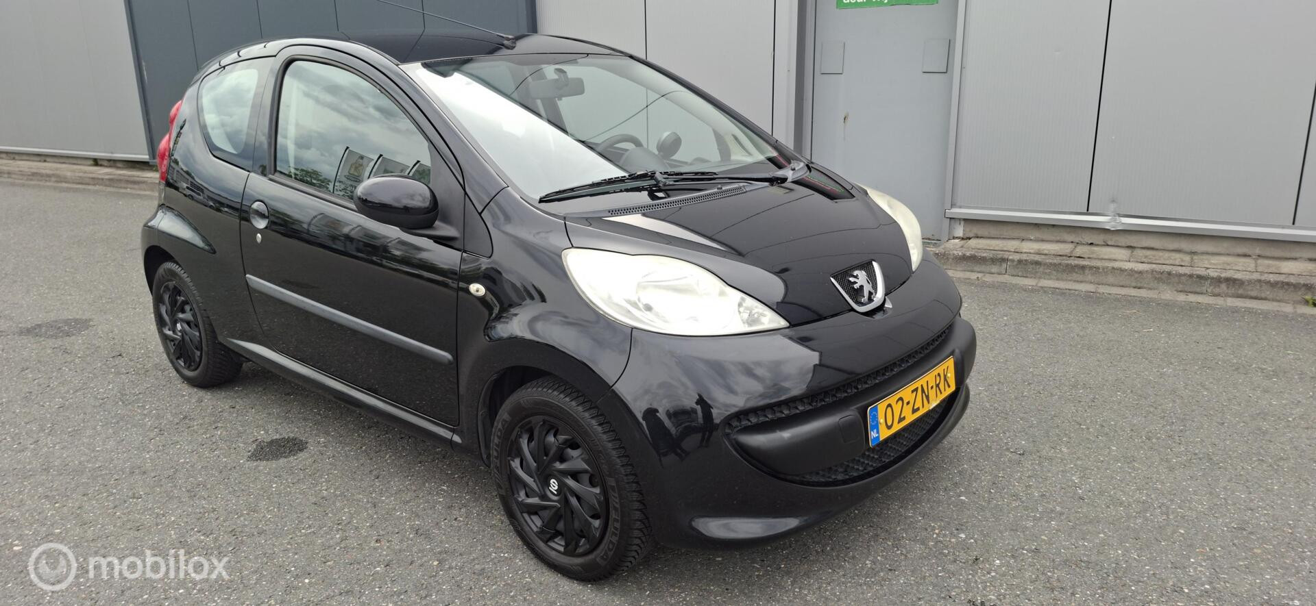 Foto van PEUGEOT PEUGEOT 107