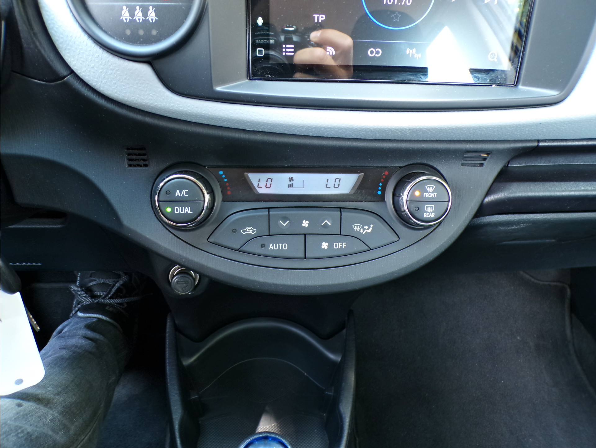 Foto van Toyota Toyota Yaris Hybrid