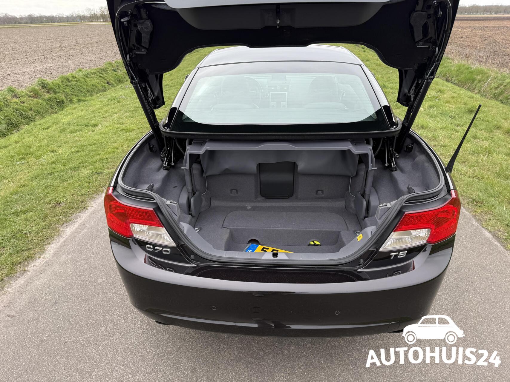 Foto van Volvo C70