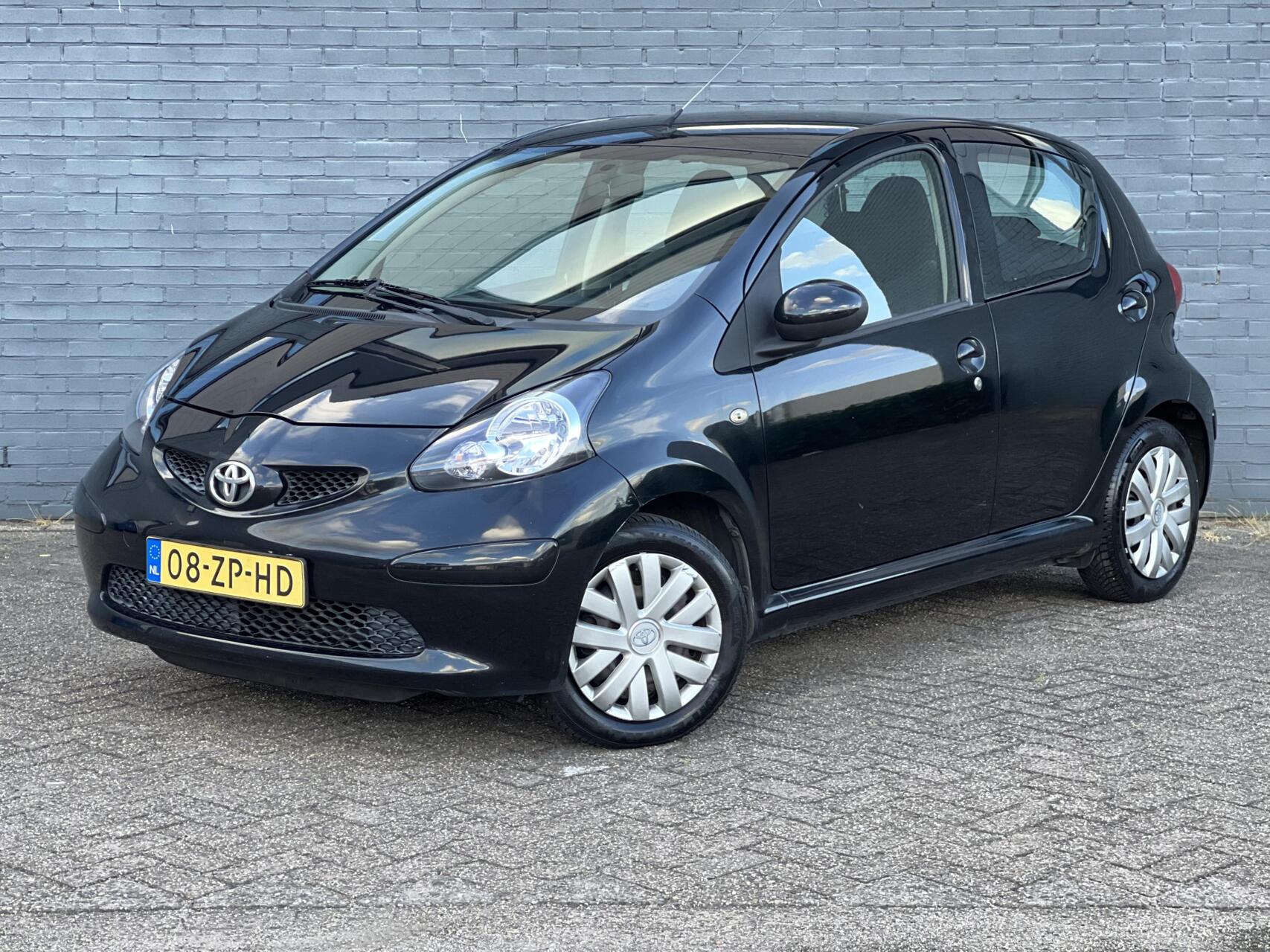 Foto van TOYOTA TOYOTA AYGO