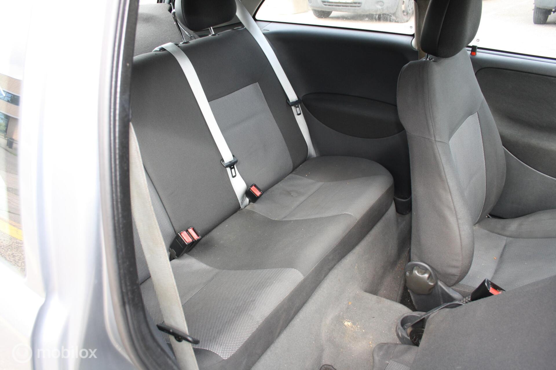 Foto van Opel Corsa-c