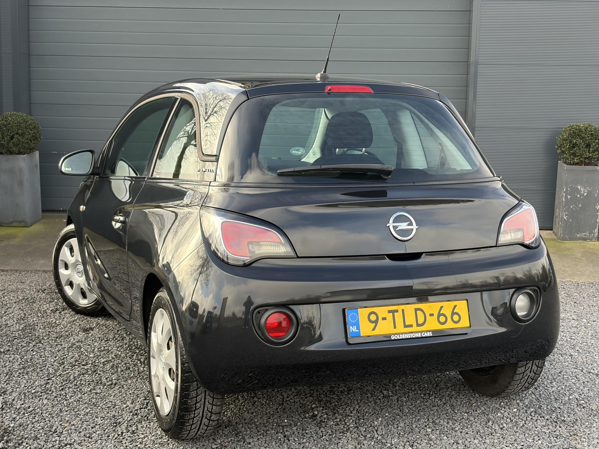 Foto van Opel Adam