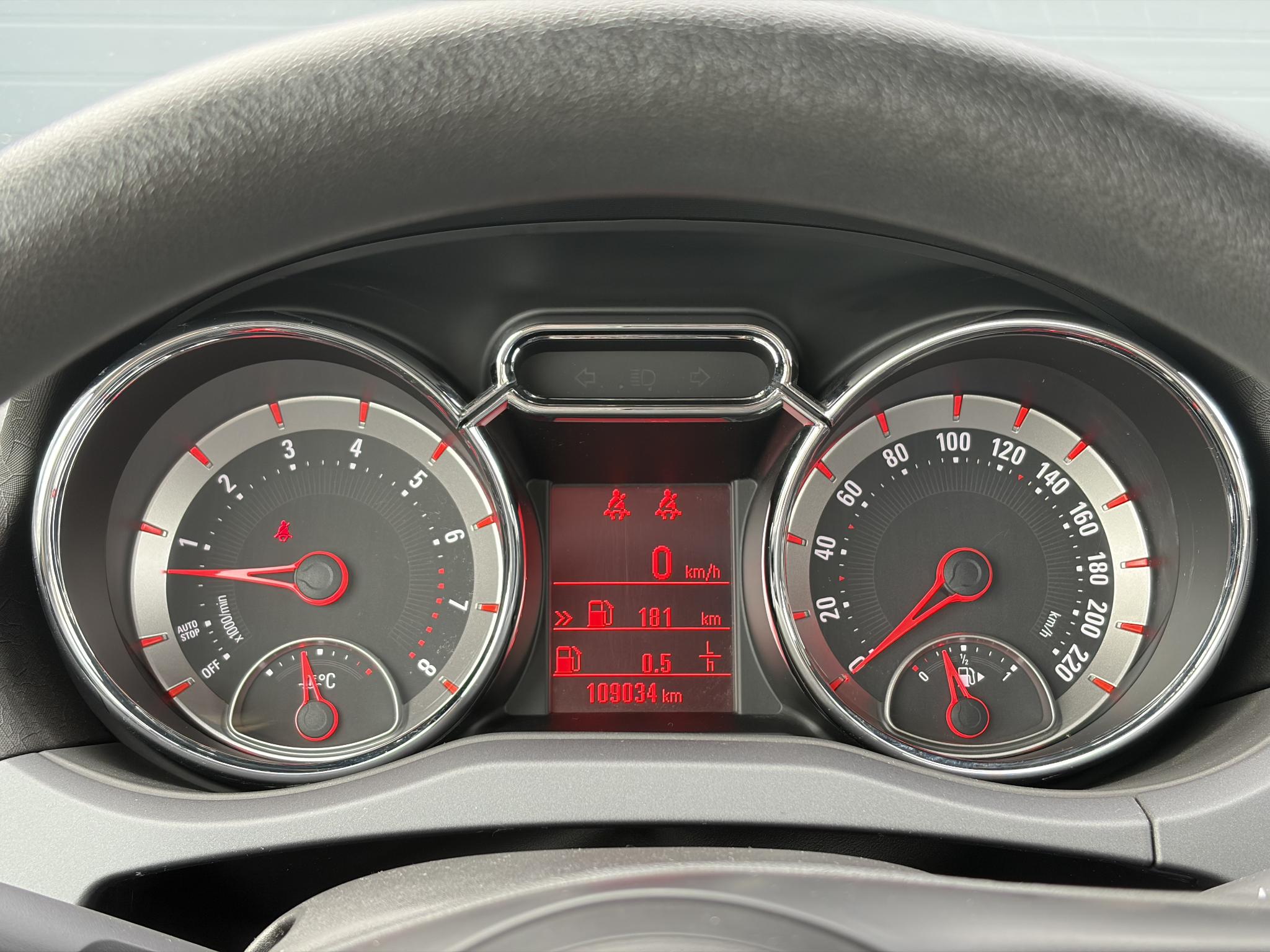 Foto van Opel Adam